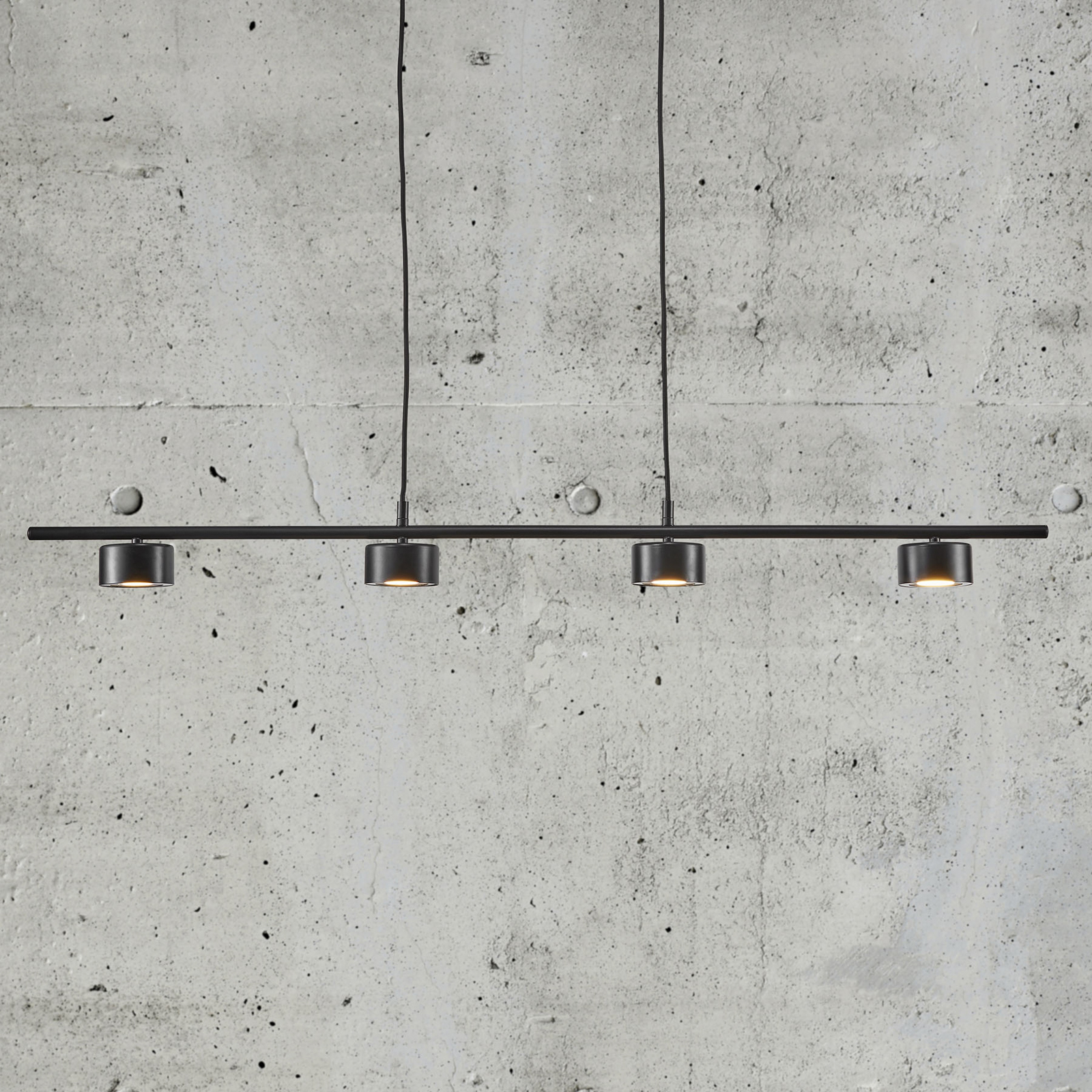 LED-pendellampe Clyde, 4 lyskilder, svart, lengde 115 cm