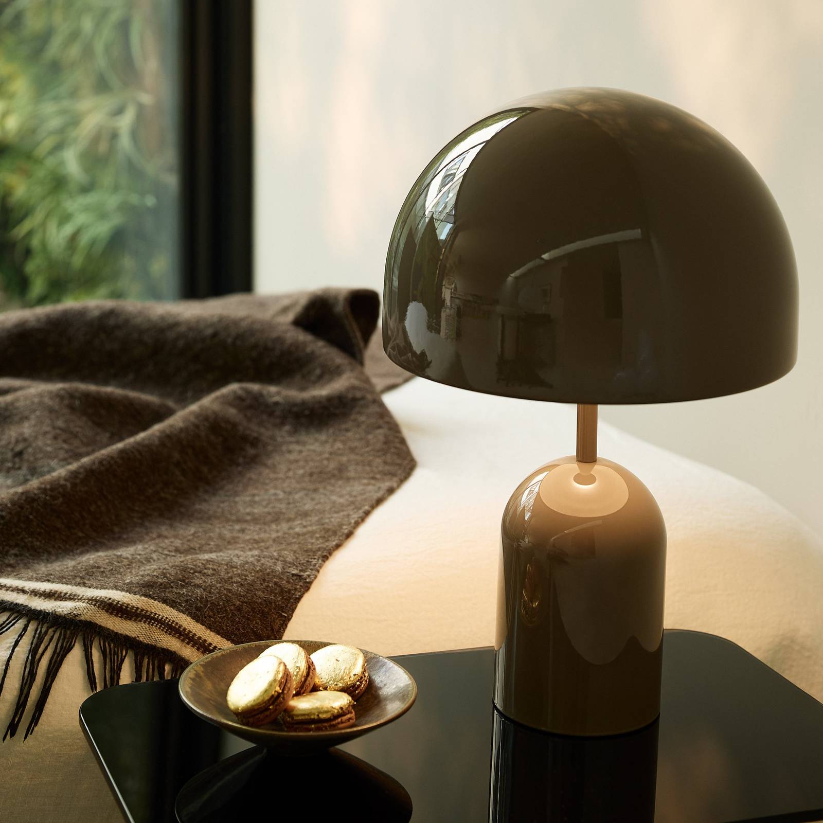 Tom Dixon Lampa stołowa LED Bell Portable, taupe, 28 cm