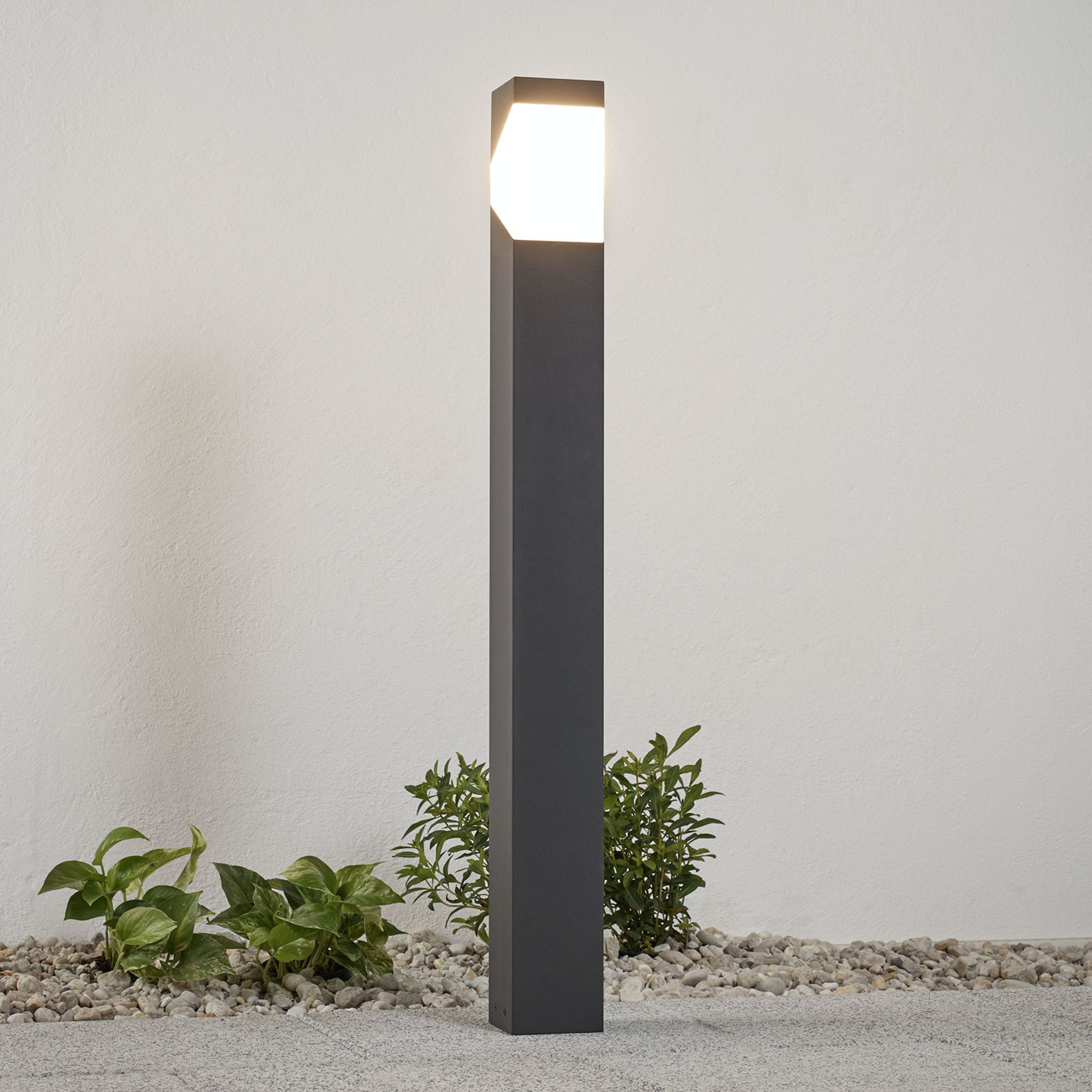 Lucande Kiran path light made of aluminium, aluminium, polycarbonate, E27, 40 W, energy efficiency: A++, W: 10 cm, H: 100 cm