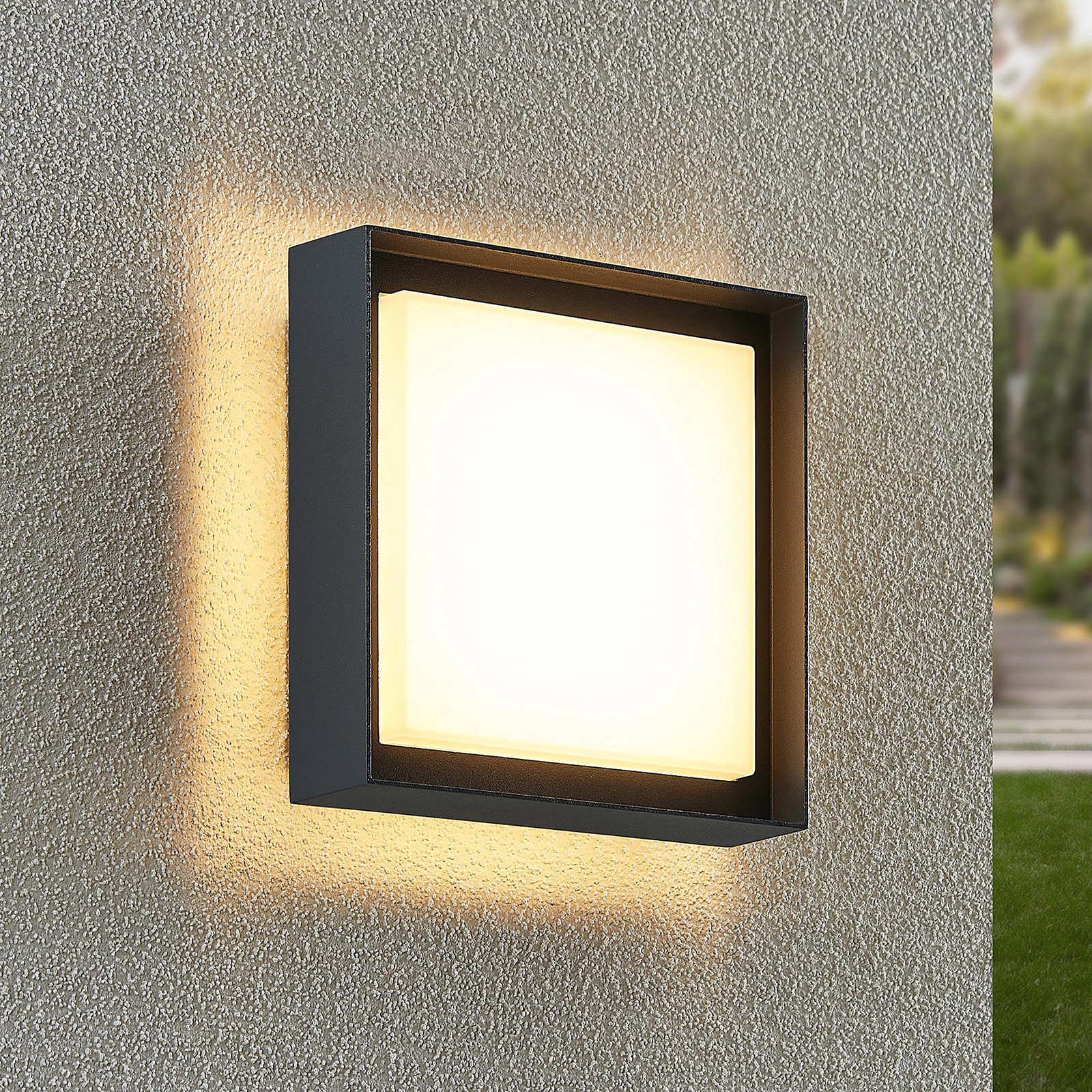 Prios Epava LED-utomhusvägglampa, kvadratisk