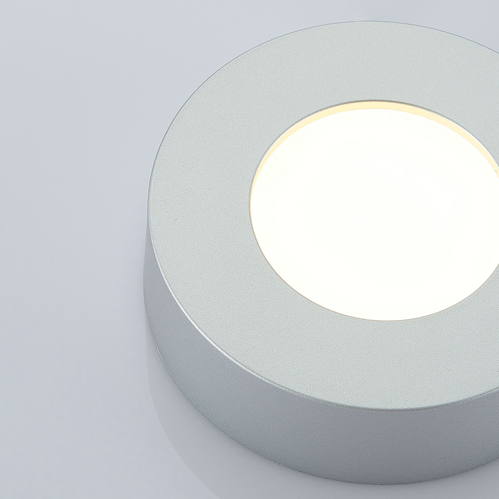 LED stropní svítidlo Marlo stříbrné kulaté 12,8 cm