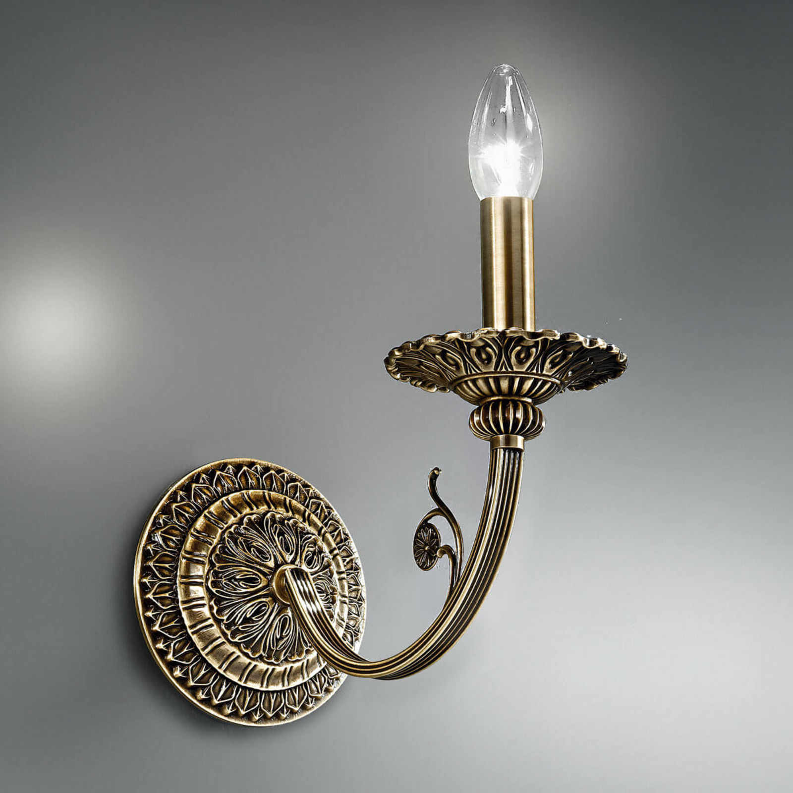 Kolarz Wall light Pisani with an antique look, for Bedroom, metal, E14, 60 W, energy efficiency: A++, W: 14 cm, H: 25 cm