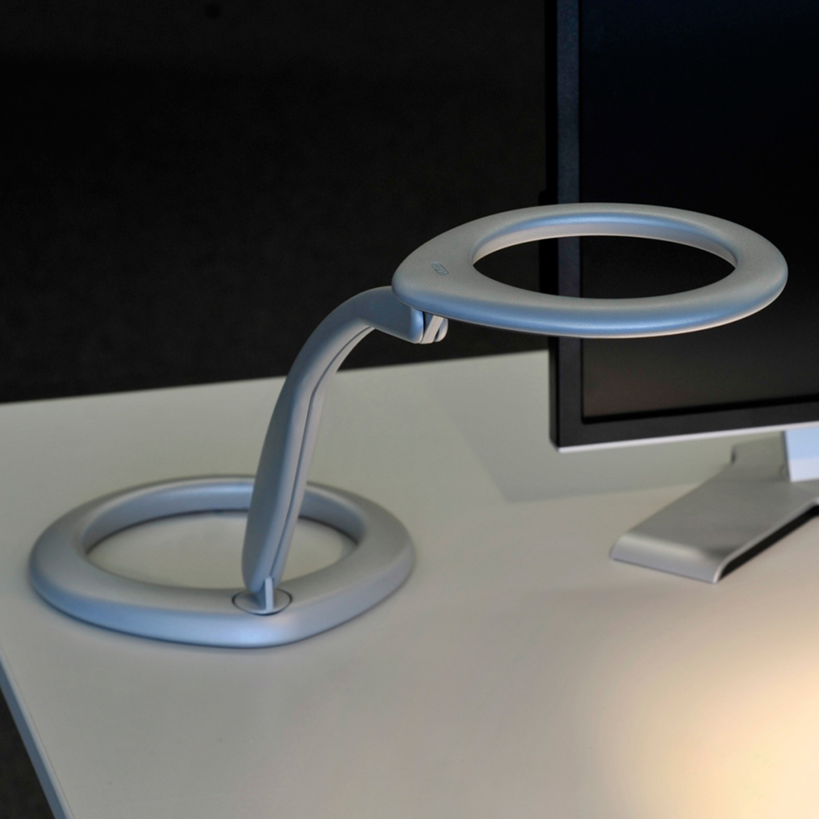 GLamOX Powerful LED light for the workplace 360, for Workroom / Office, zinc, aluminium, polycarbonate, 6 W, energy efficiency: A+, H: 35 cm