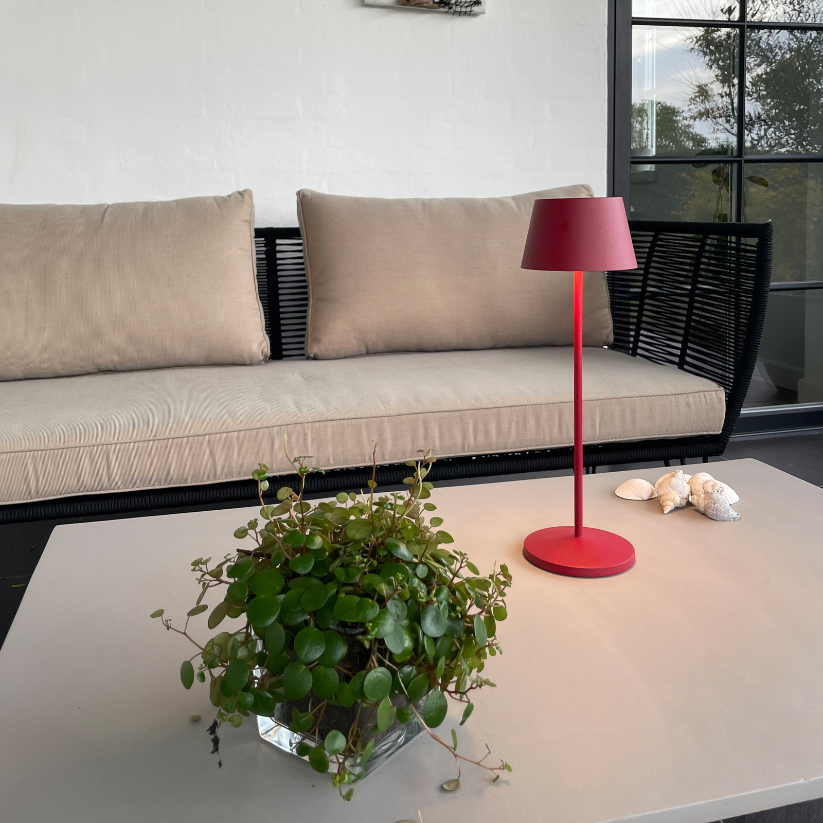 Modi Portable Lampe de Table Ruby Red - Loom Design