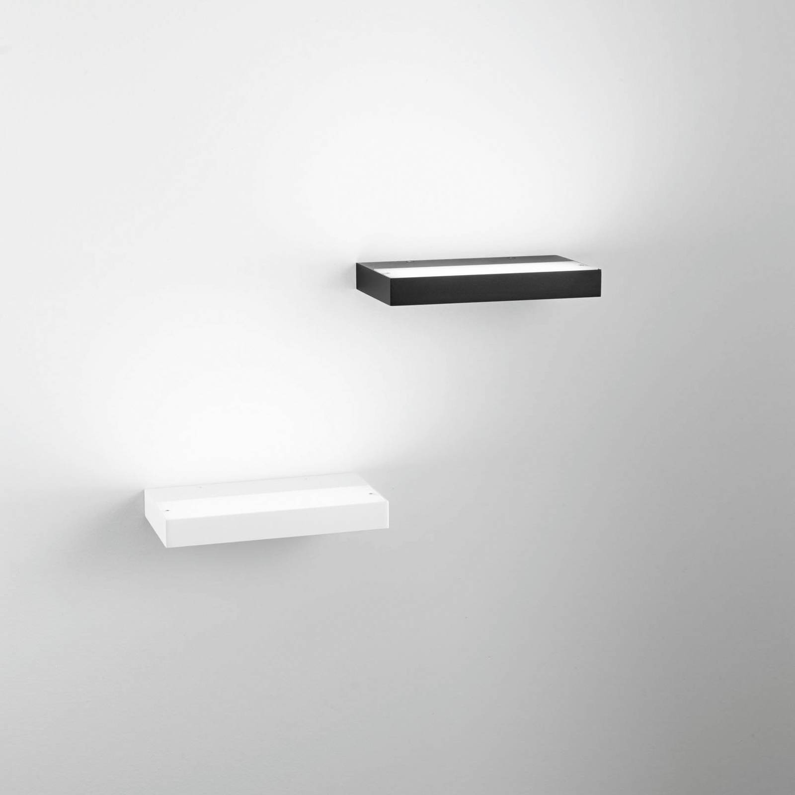 Kinkiet LED Guia, czarny, metal, szerokość 24 cm