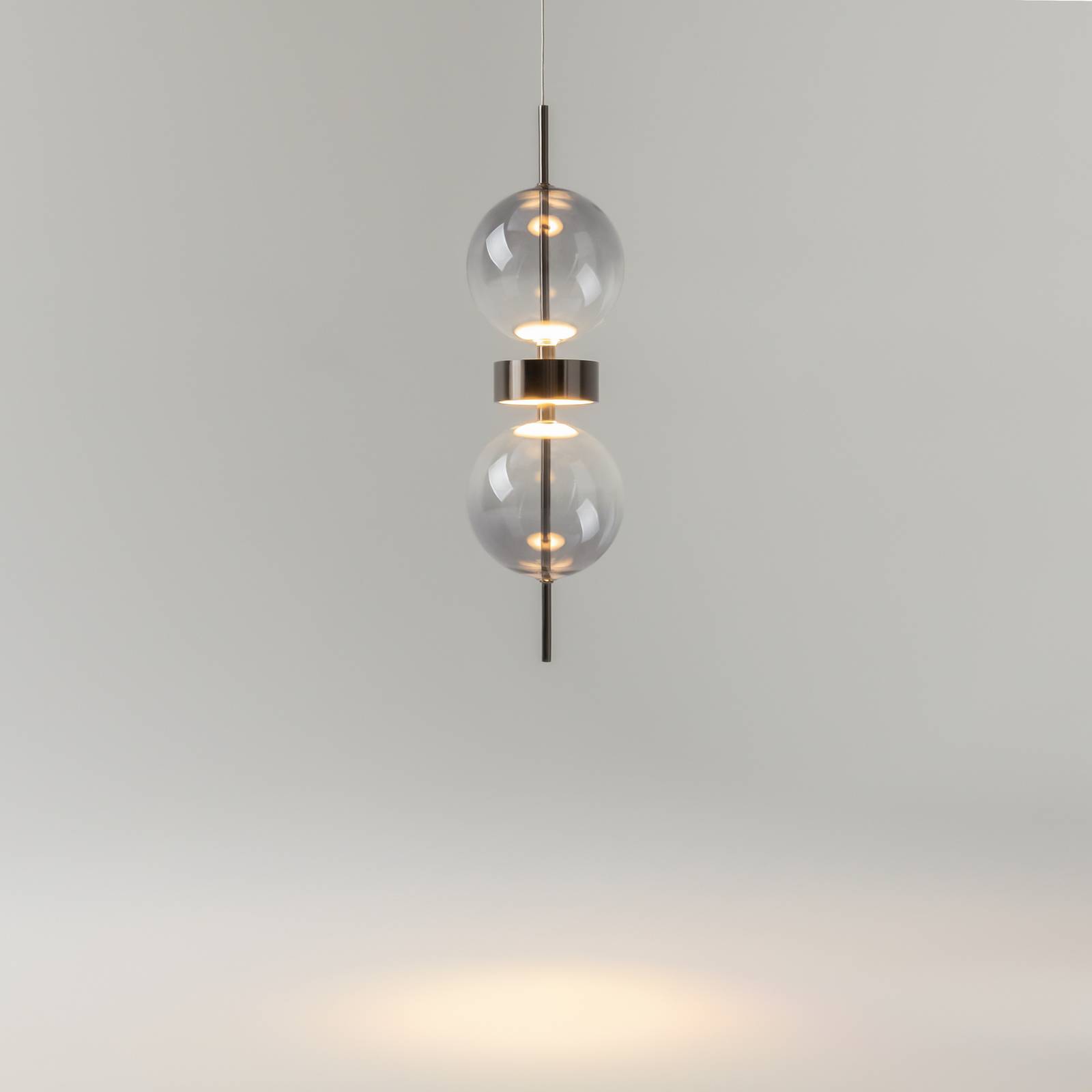 Maytoni LED hanglamp DOUBLE MOON, rookgrijs, Ø 12 cm, glas