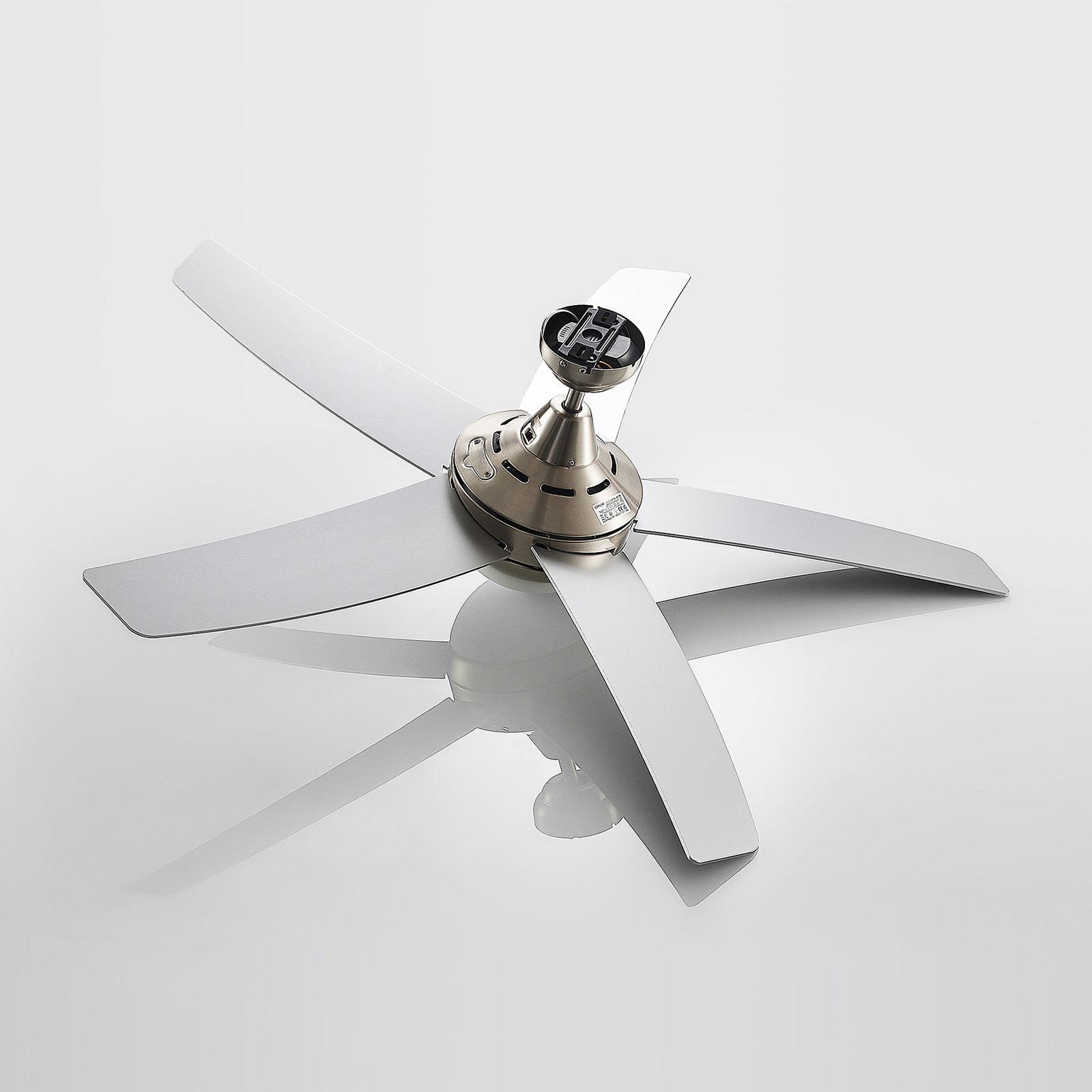 Lindby ceiling fan with light Auraya, quiet, steel