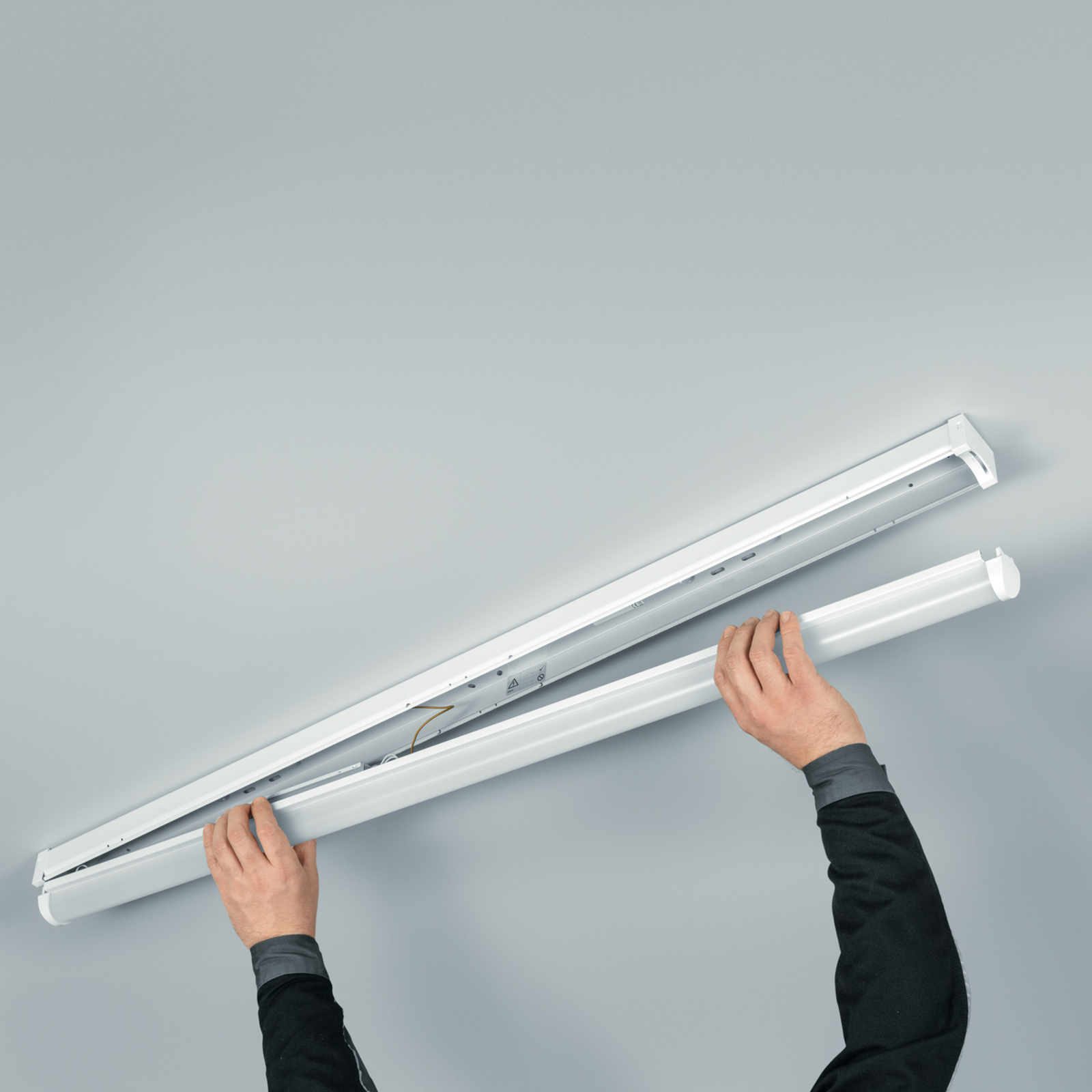 Thorn PopPack LED batten light 145cm