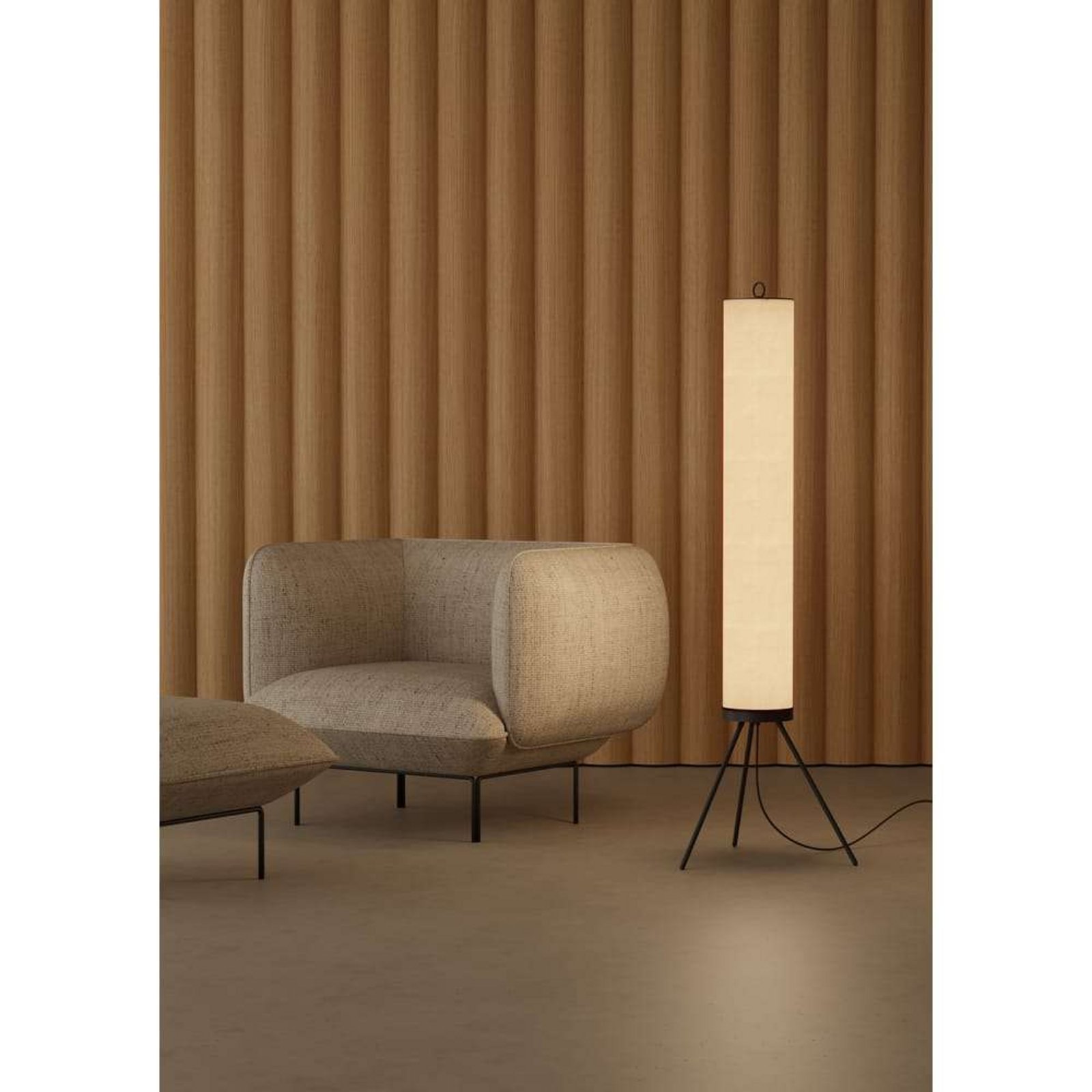 Nooi Floor Lamp Cream/Matt Black - Aromas del Campo