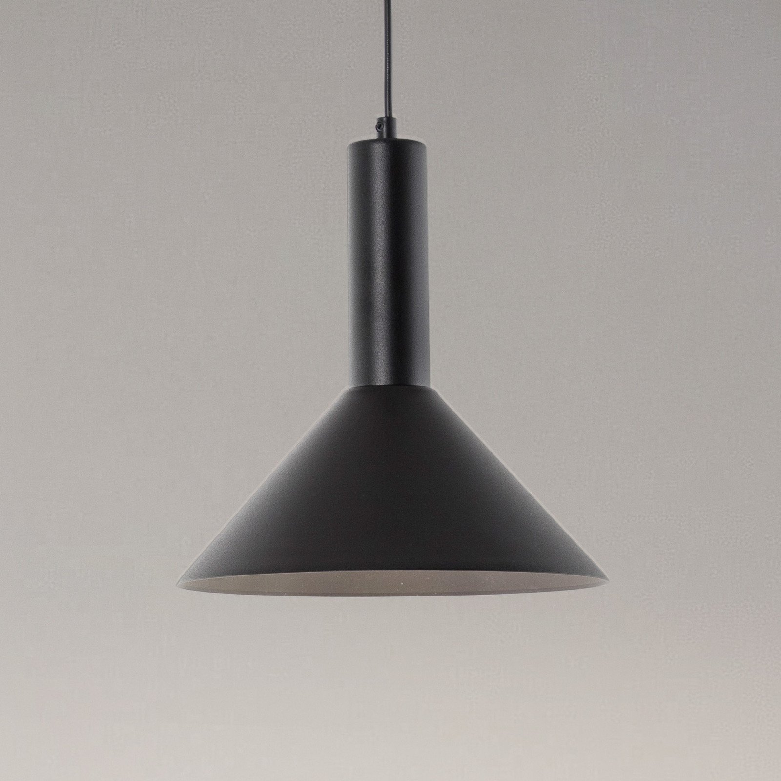 SIGMA Lampă suspendată Vitrum con negru metal Ø 26 cm E27 - Camera de zi / sufragerie - Modern
