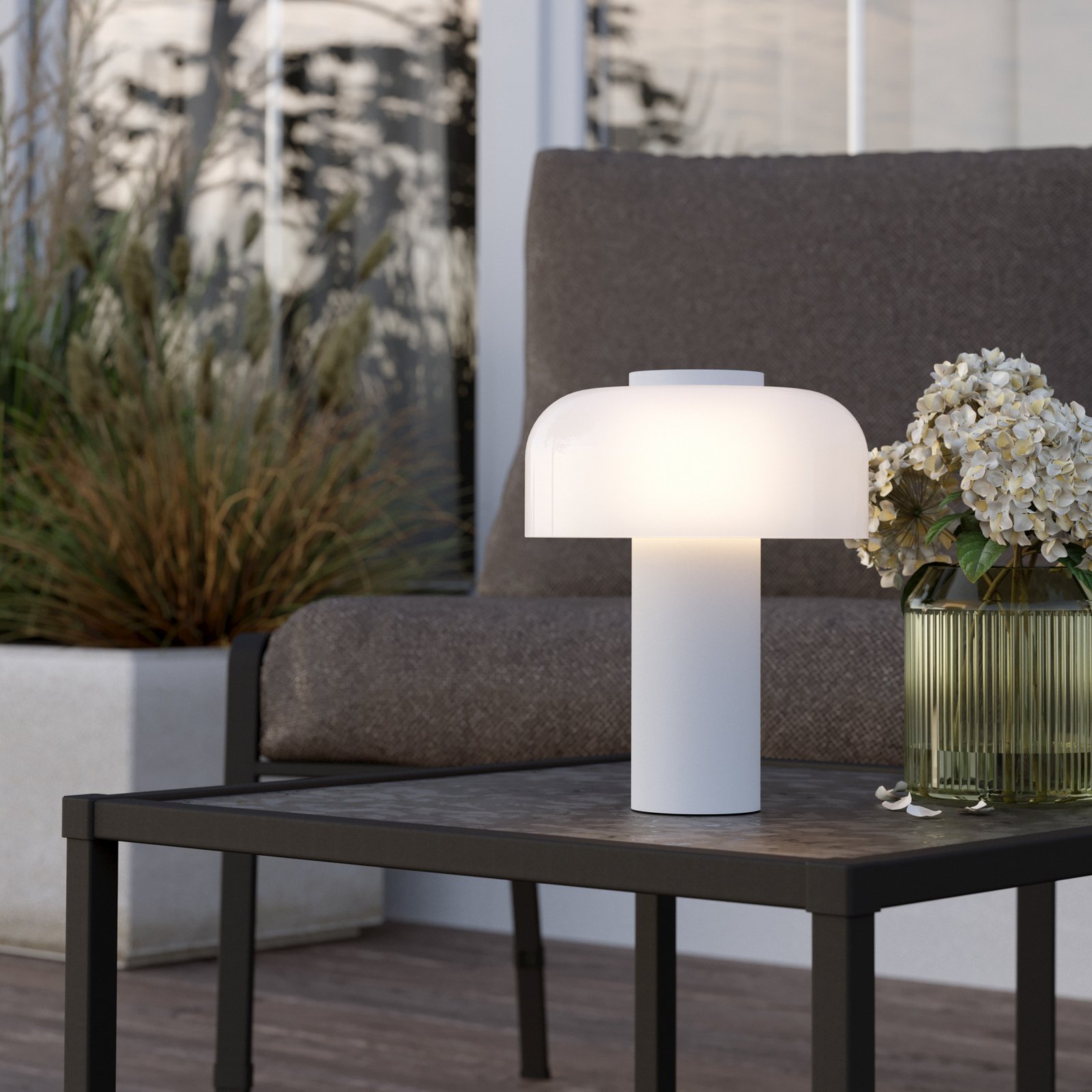 LED-Akku-Tischlampe Ponente, Ø 16 cm, weiß, CCT, dimmbar