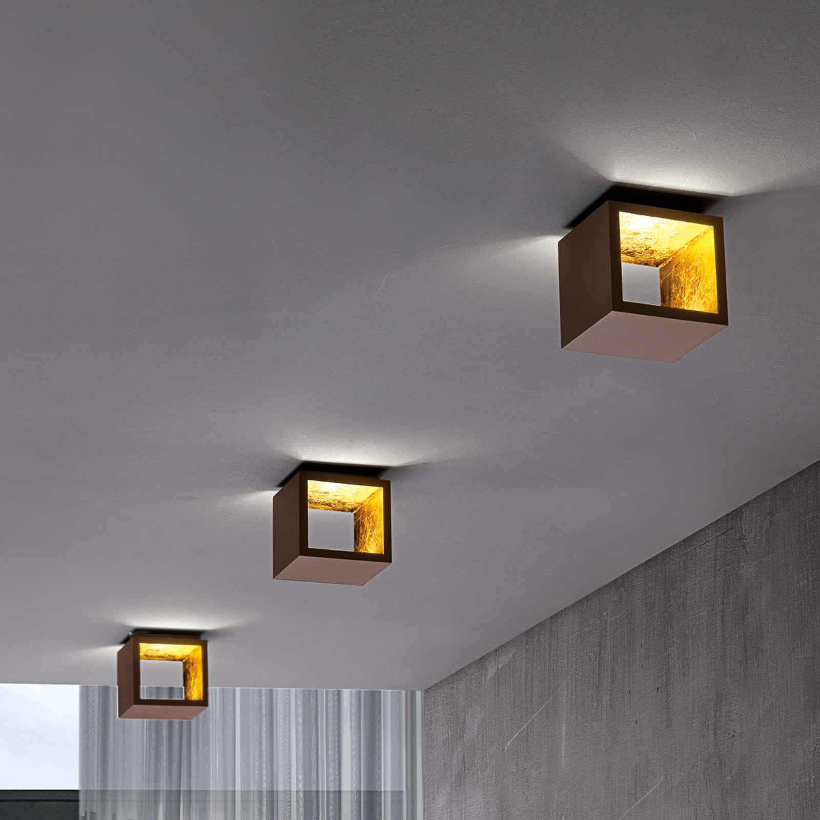 ICONE Cubò - LED-taklampa, 10 W, brun/guld