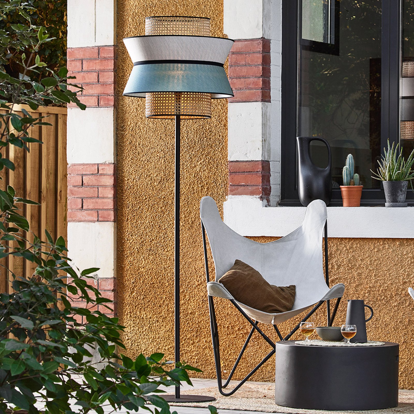 Singapour Außen-Stehleuchte, algae/sand - MARKET SET Singapour Außen-Stehleuchte, algae/sand - MARKET SET