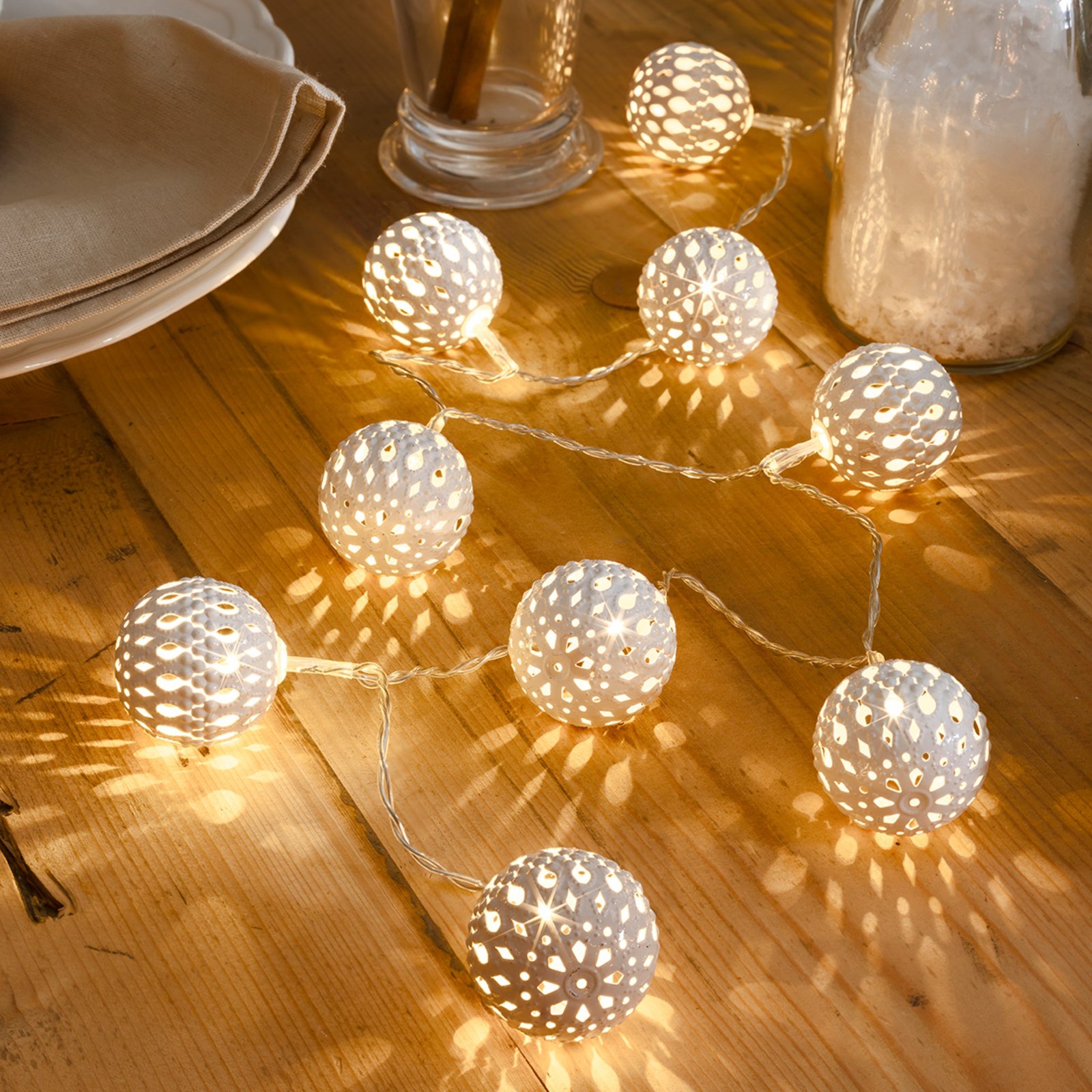 Catena luminosa LED, 10 palle metalliche bianche