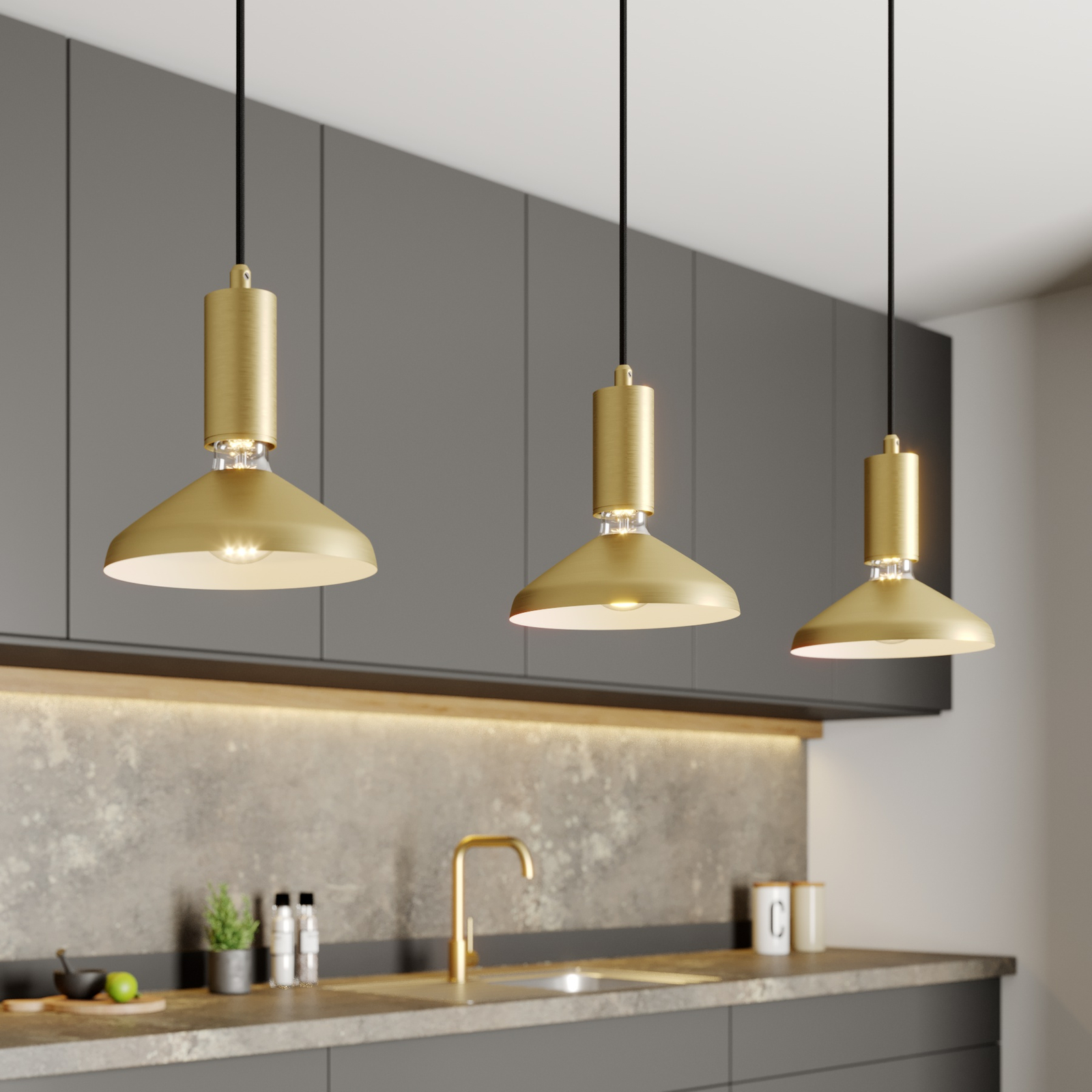 Arcchio Jaika pendant lamp, three-bulb, brass