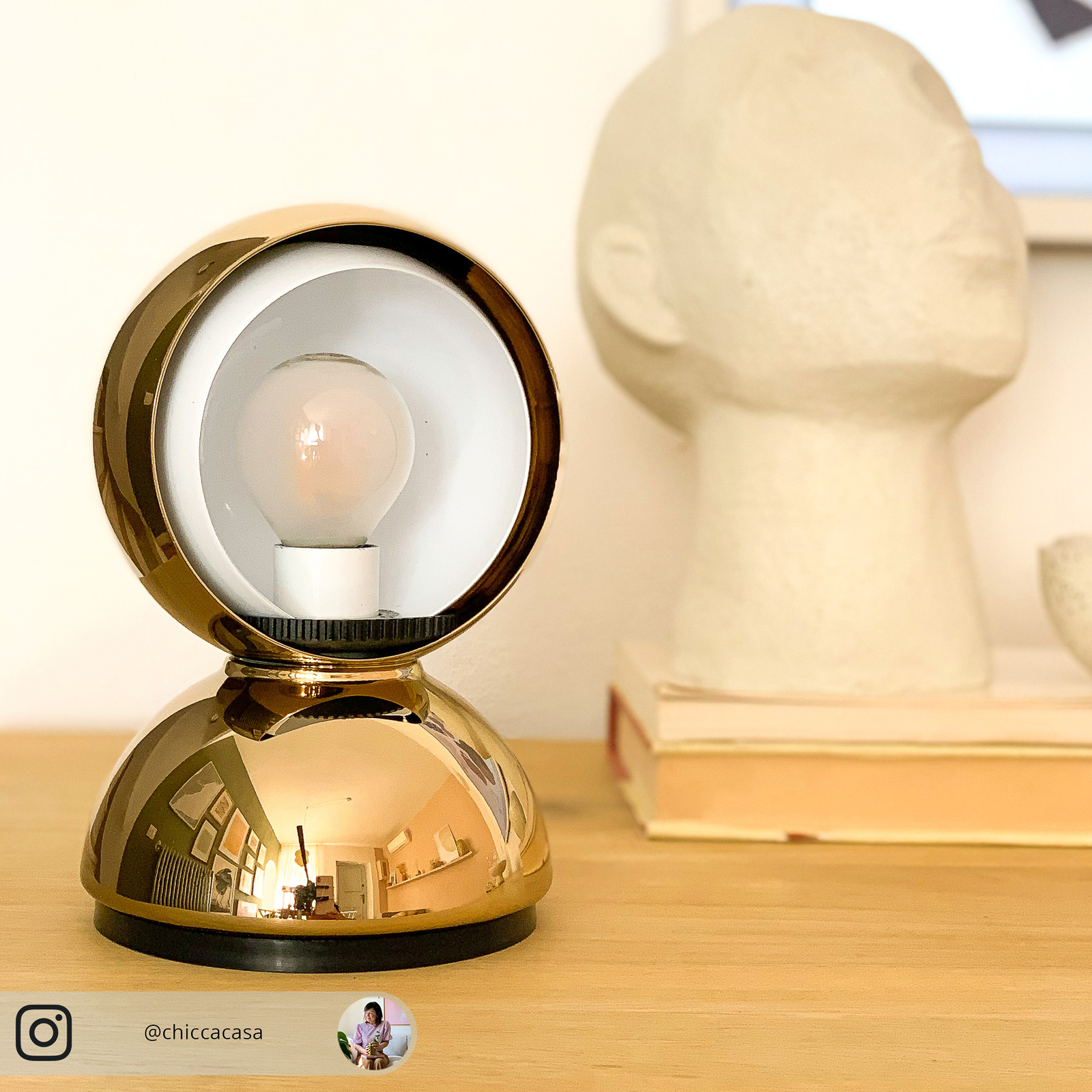 Artemide Eclisse table lamp, gold