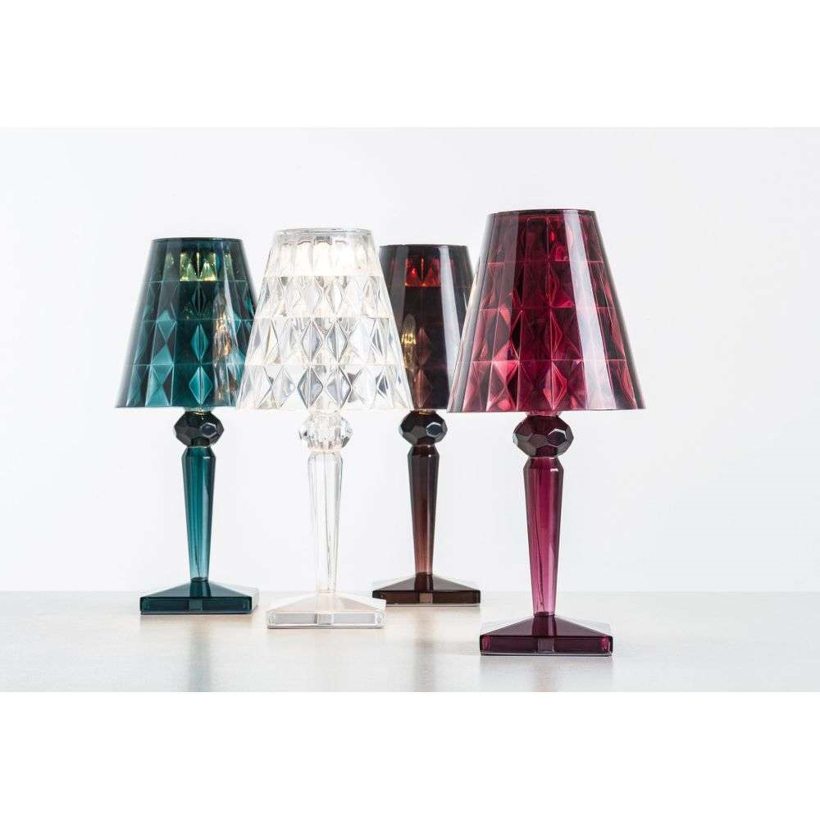 Big Battery Stolna Lampa Crystal - Kartell