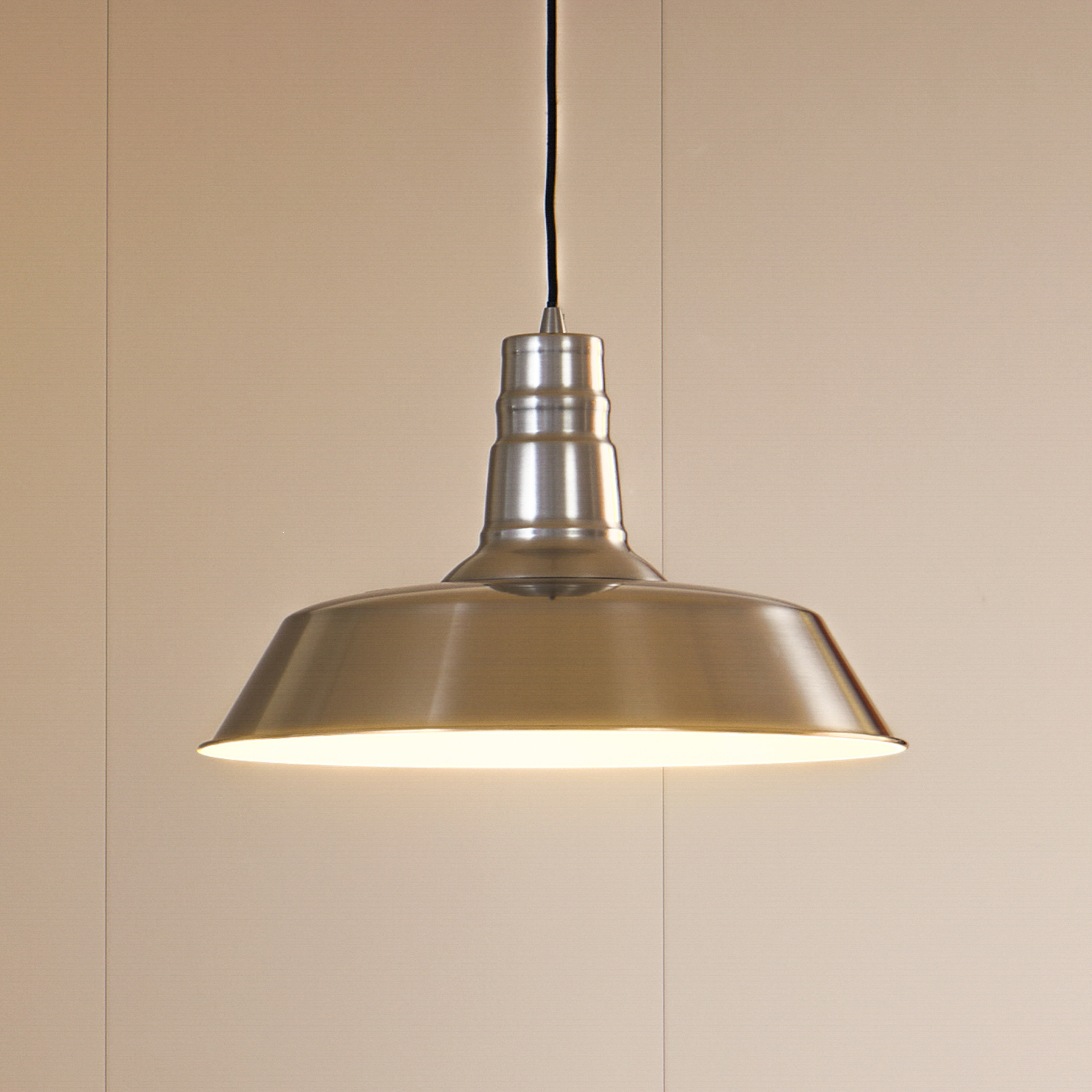 Lindby Laylan pendant light, black/white, Ø 46 cm, metal