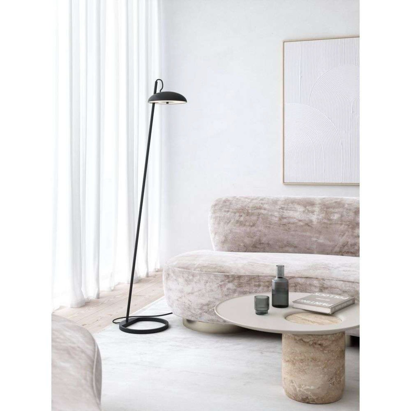 Versale Lampadar Black - DFTP