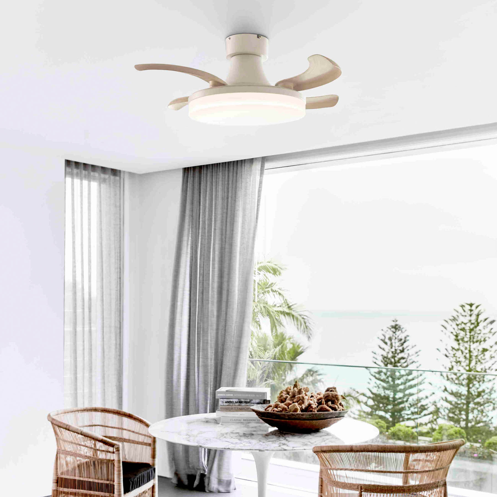 Beacon LED ceiling fan Fanaway Orbit white Ø 91 cm quiet