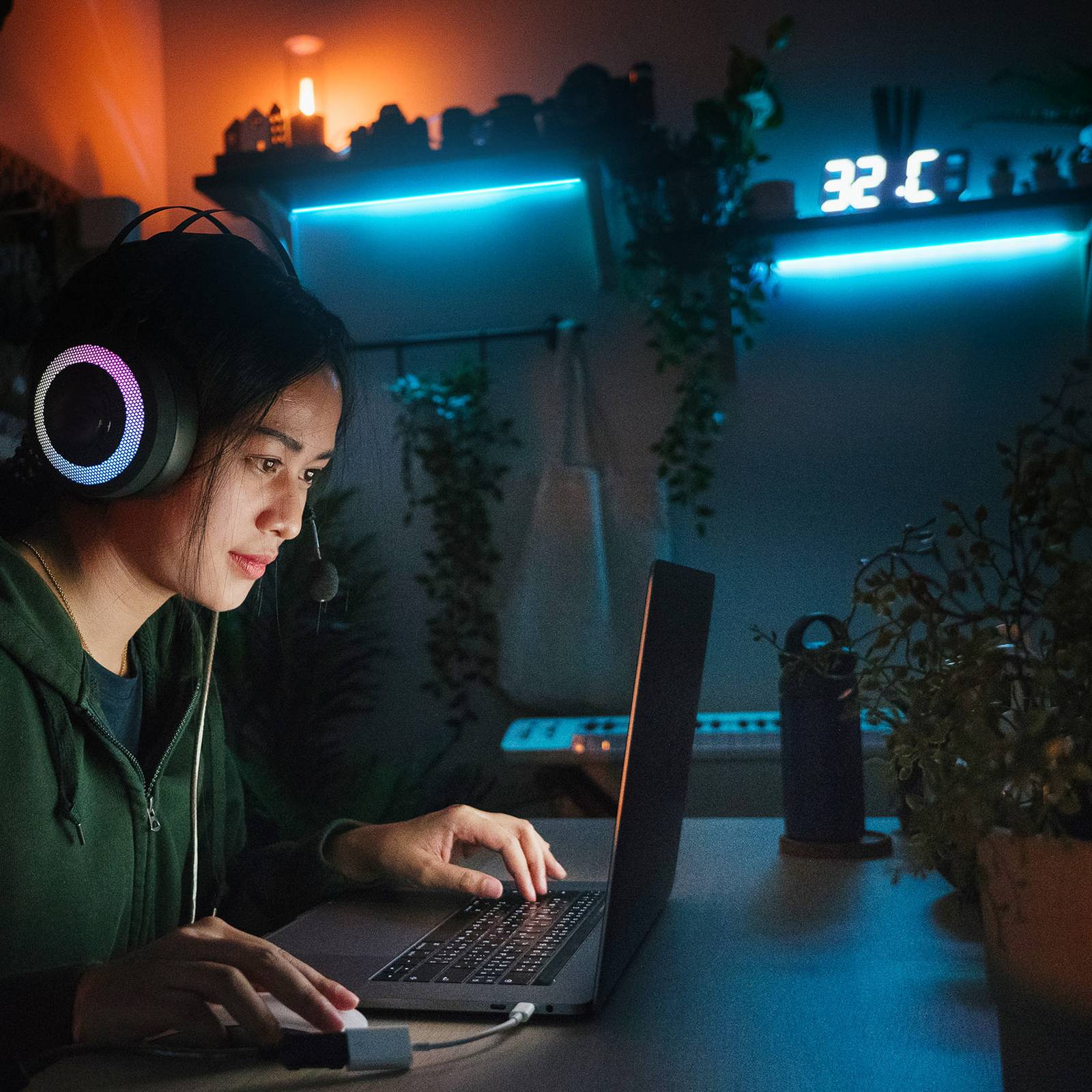 B.K. Licht Ruban LED Lee USB, longueur 3 m, RGBW, télécommande