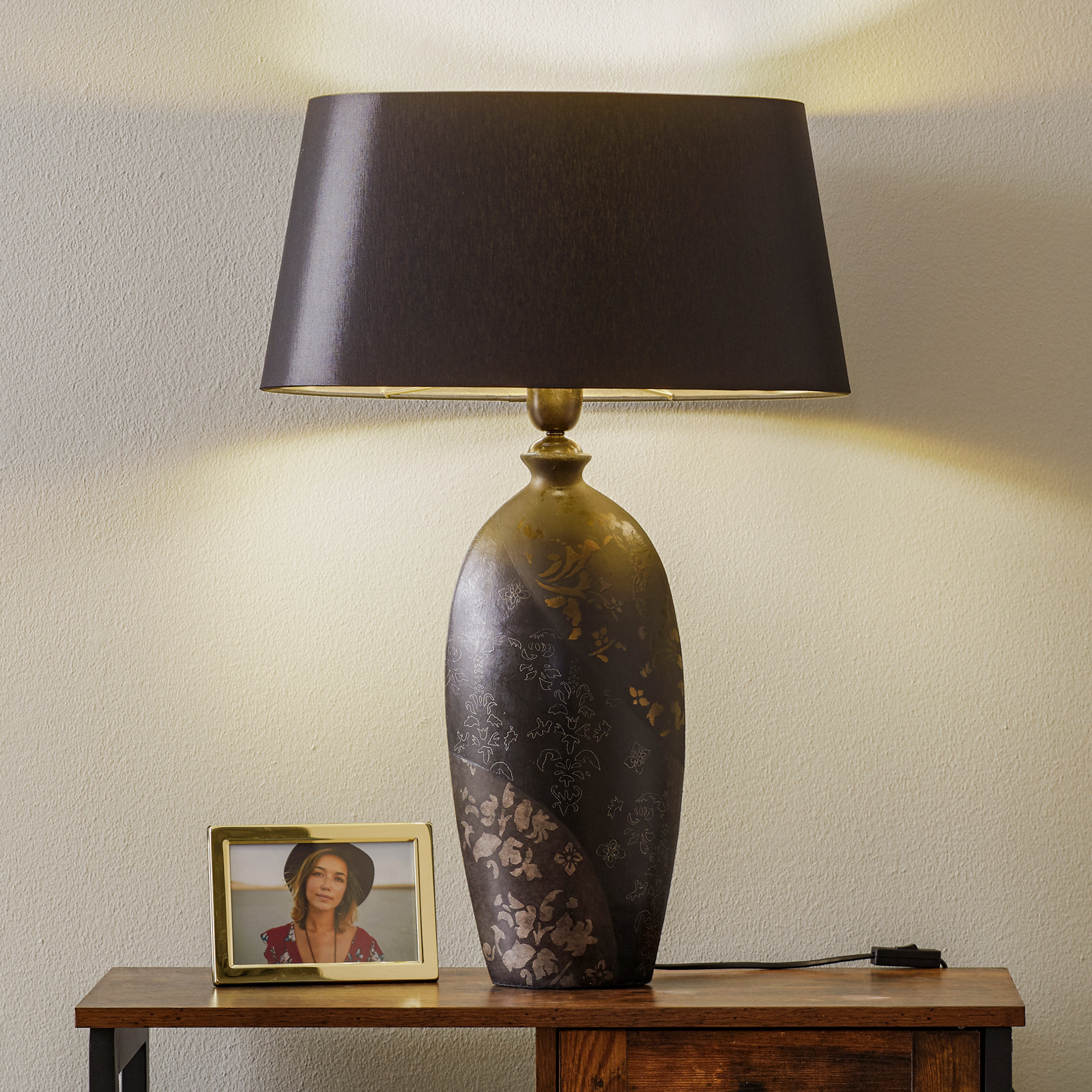 Lámpara de mesa Mary, cerámica y chintz alto 66 cm