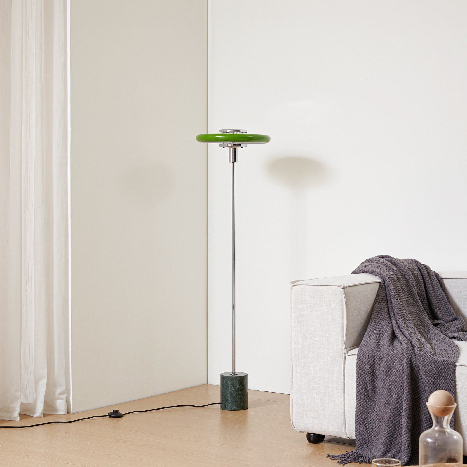 Lindby Stehleuchte Branford, 130 cm, grün, Metall/Marmor