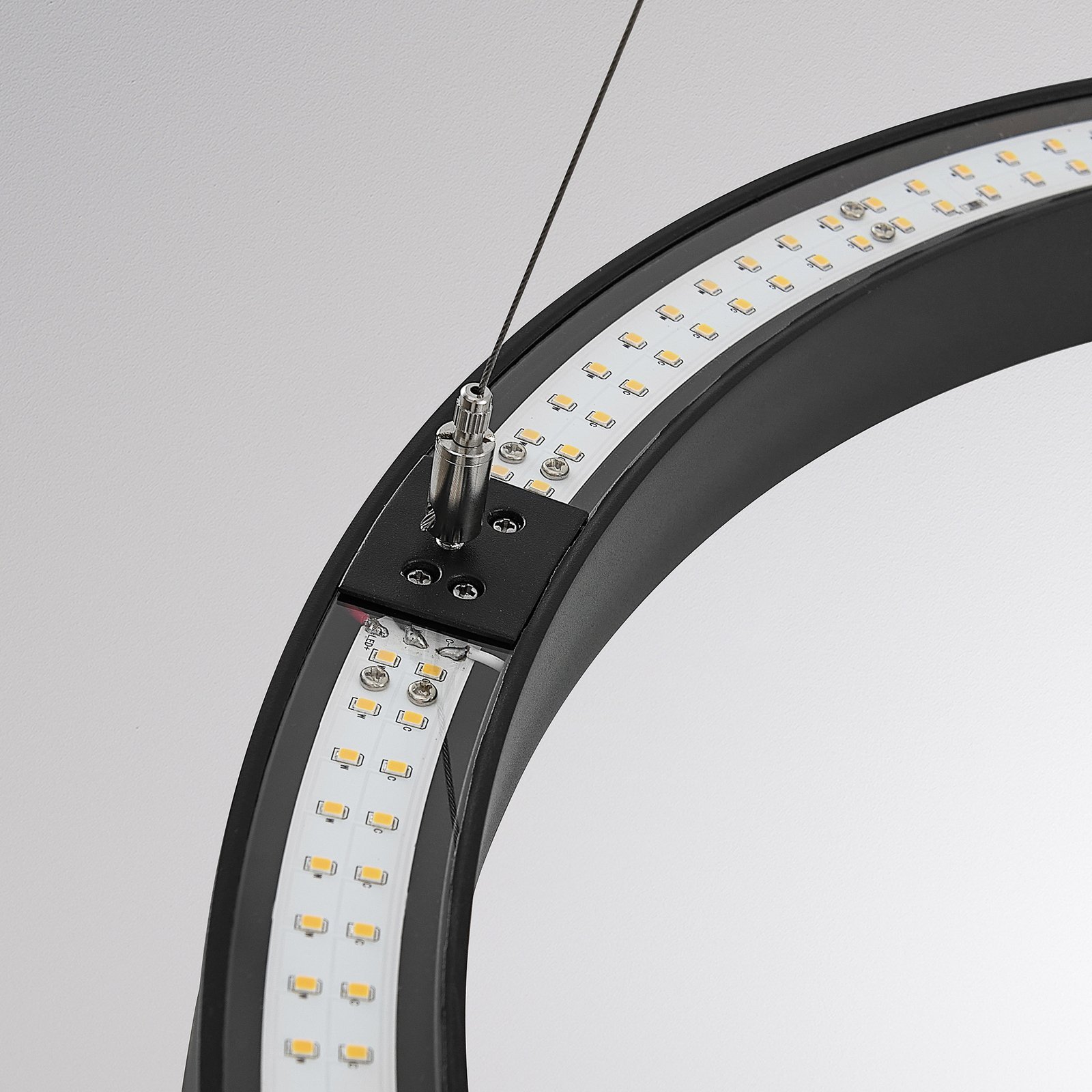 Molto Luce Lampă suspendată LED Perfora Pro, negru, Ø 90,5 cm