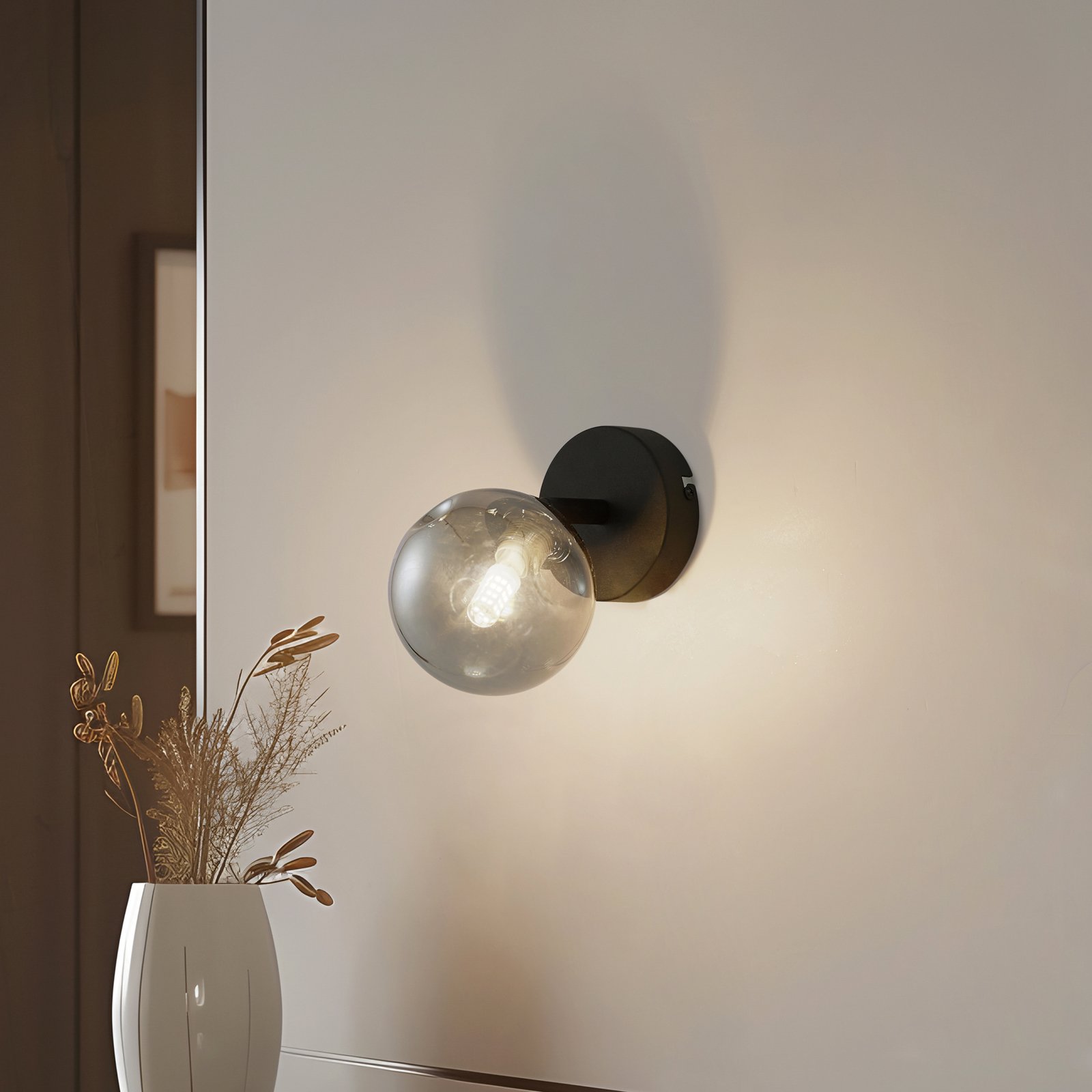 Lindby wall light Valentina, grey/black, glass, Ø 10 cm