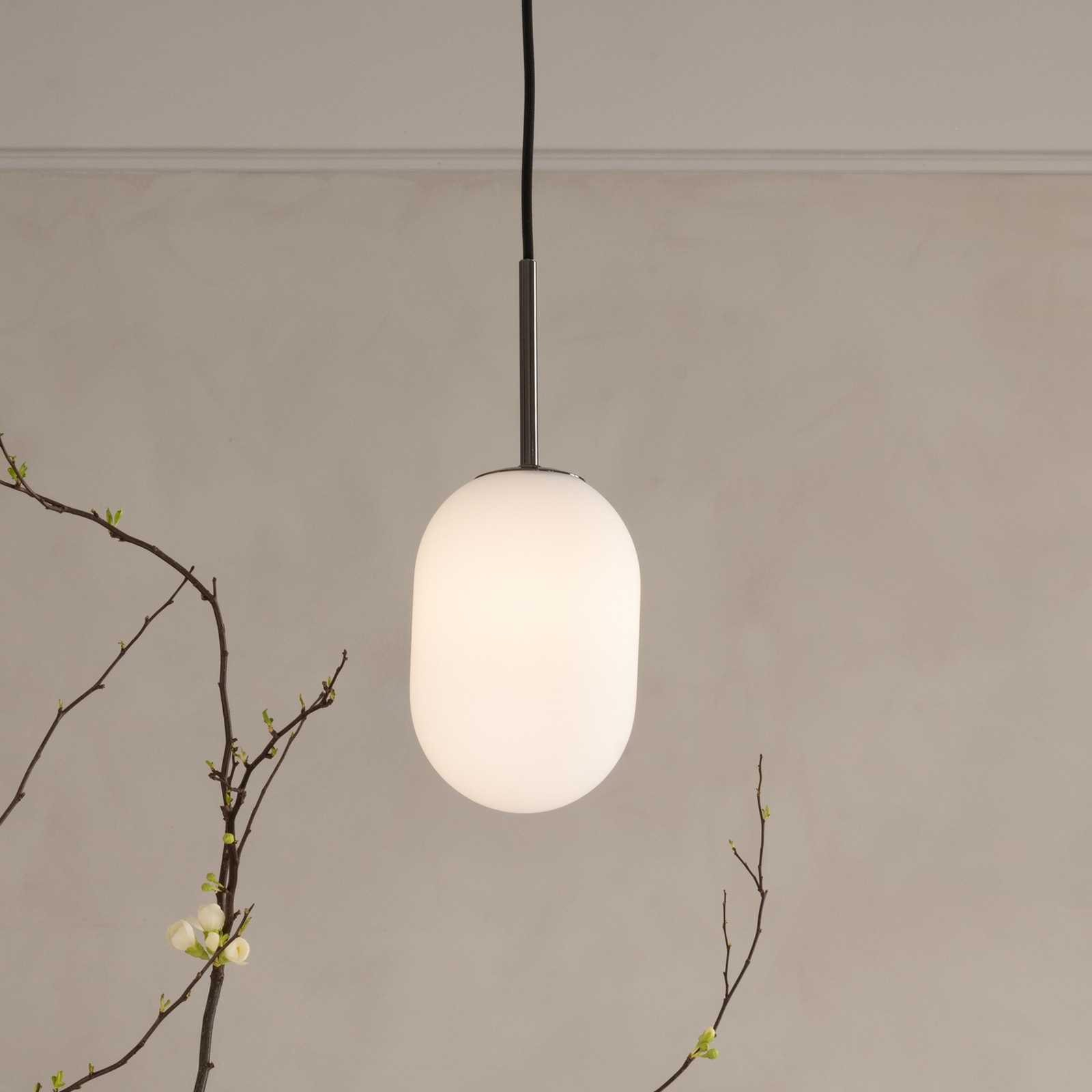 Noor Hängeleuchte, Ø 12 cm, opal/schwarz, Glas - Watt & Veke