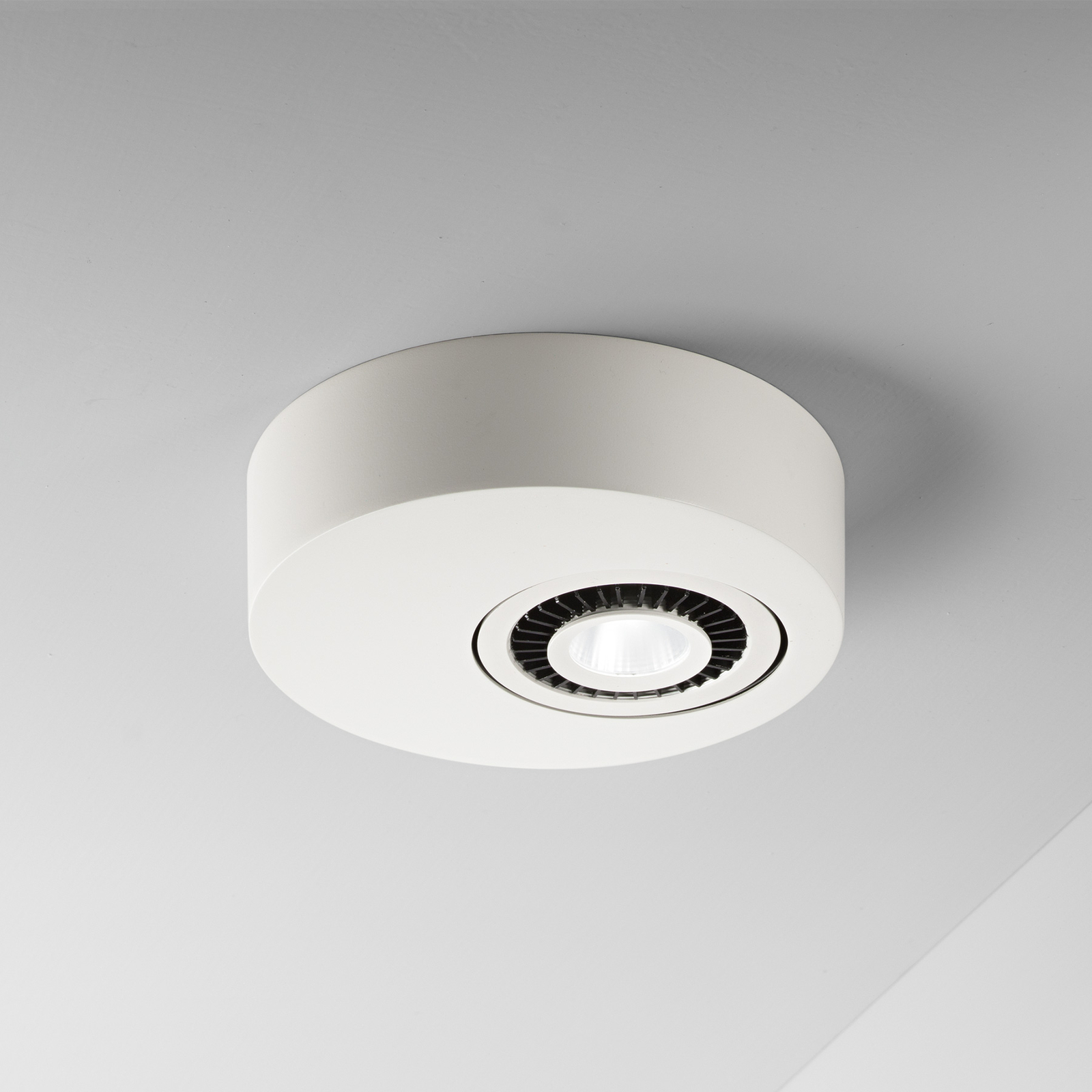 Egger Geo LED-taklampe med LED-spot, hvit