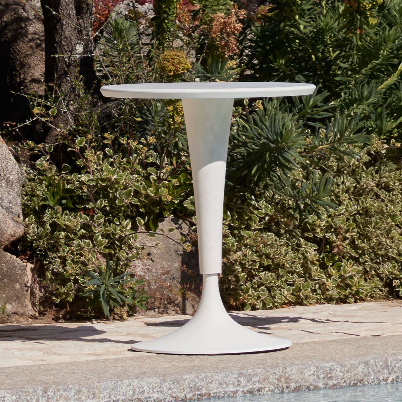 Table DR. NA, blanche, hauteur 73 cm - Kartell