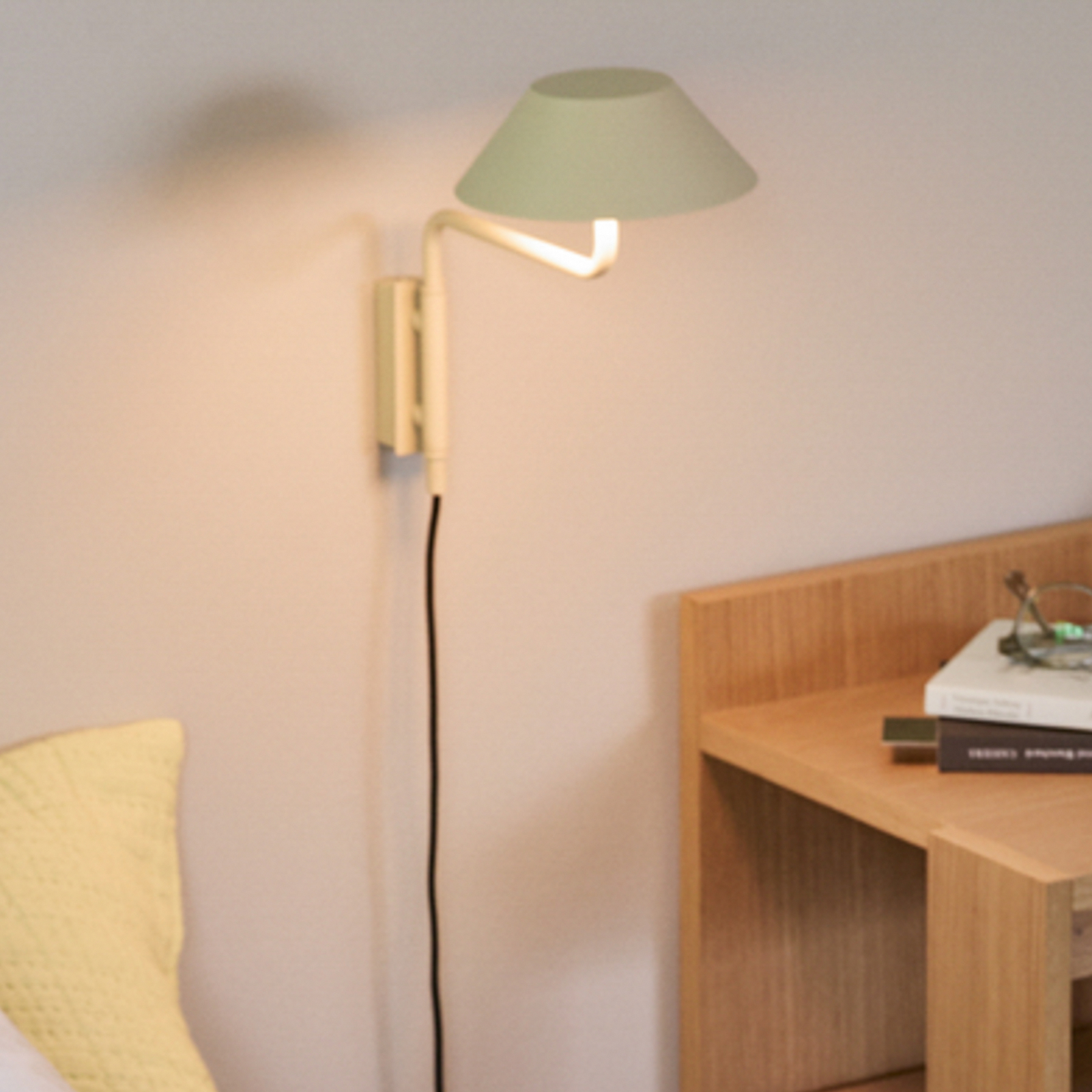 LED-Wandleuchte COVER, sandfarben, Ausladung 30 cm, Metall