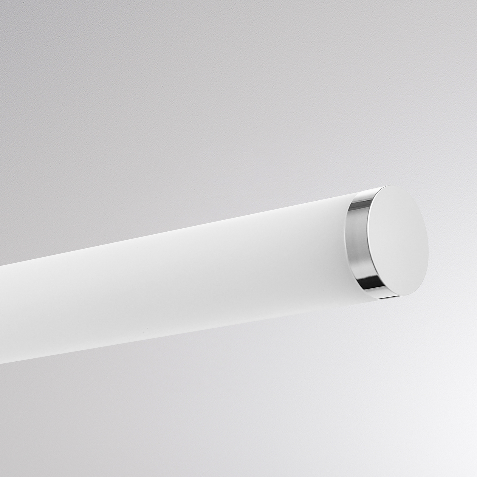 Kinkiet LED VINA S, chromowany, szerokość 40 cm, IP44, CCT