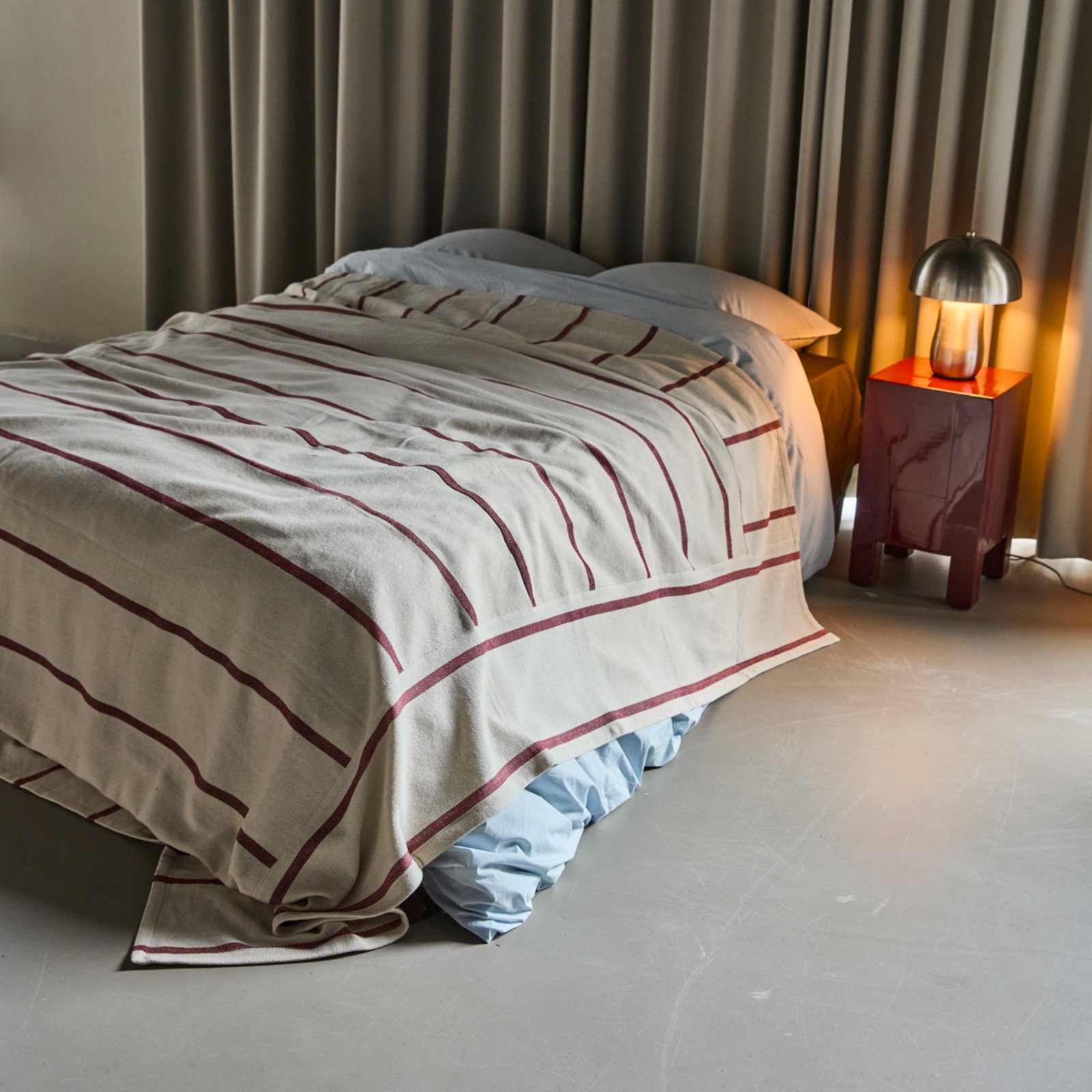 HDNula bedspread, white/red, 250 x 250 cm - House Doctor