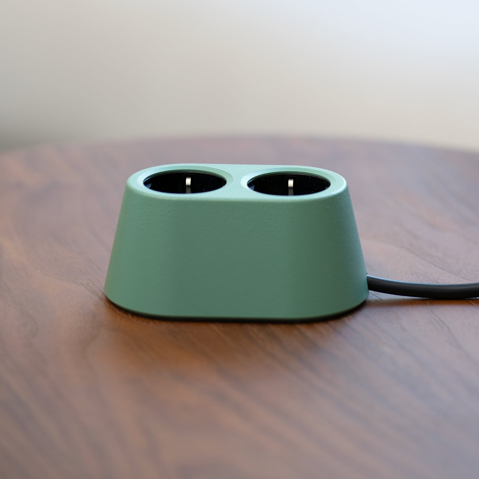 Prise NOMAD BLOCK verte 1x type F + USB - Forming Function Prise NOMAD BLOCK verte 1x type F + USB - Forming Function