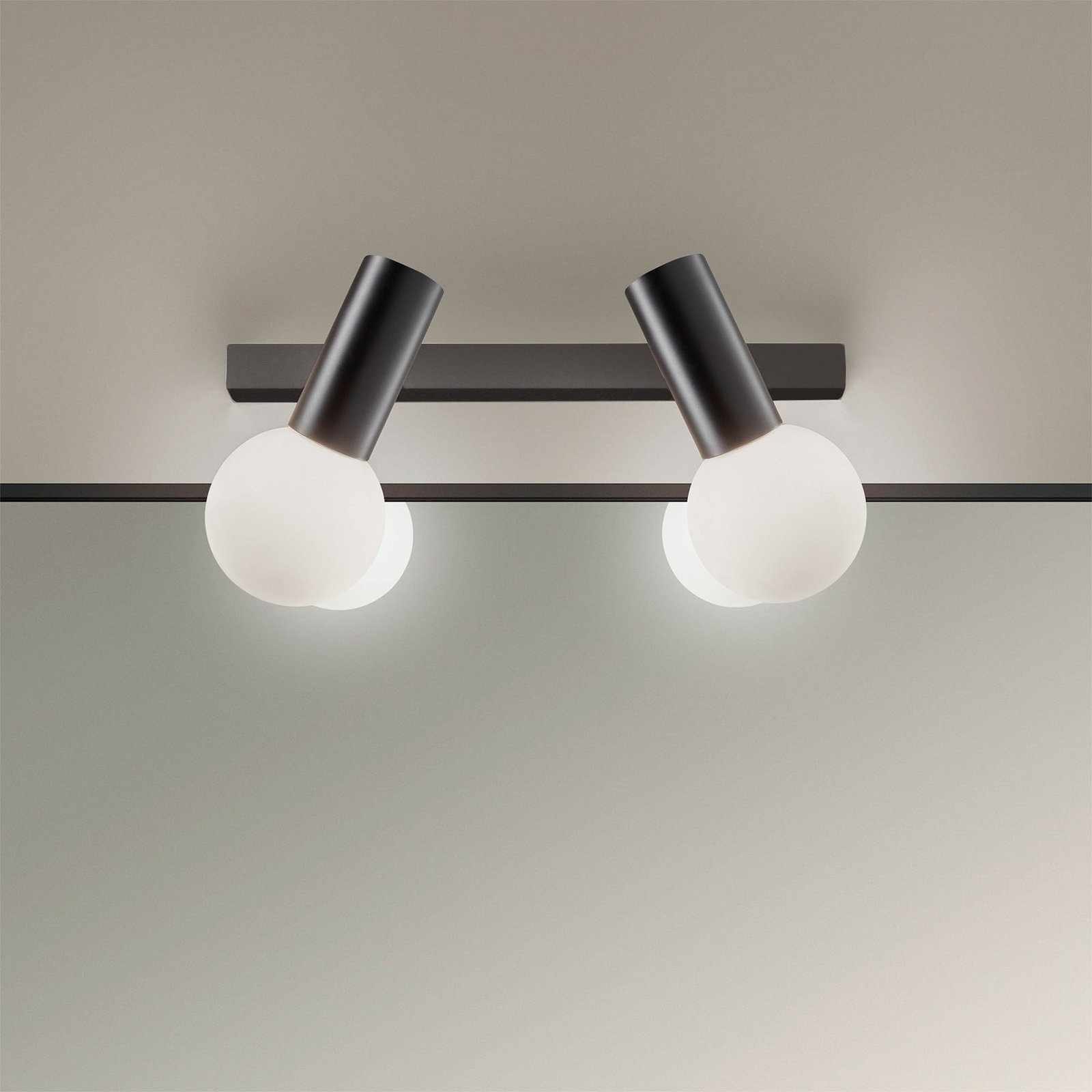 LEDS-C4 Mist væglampe badeværelse, 2 lysk., sort