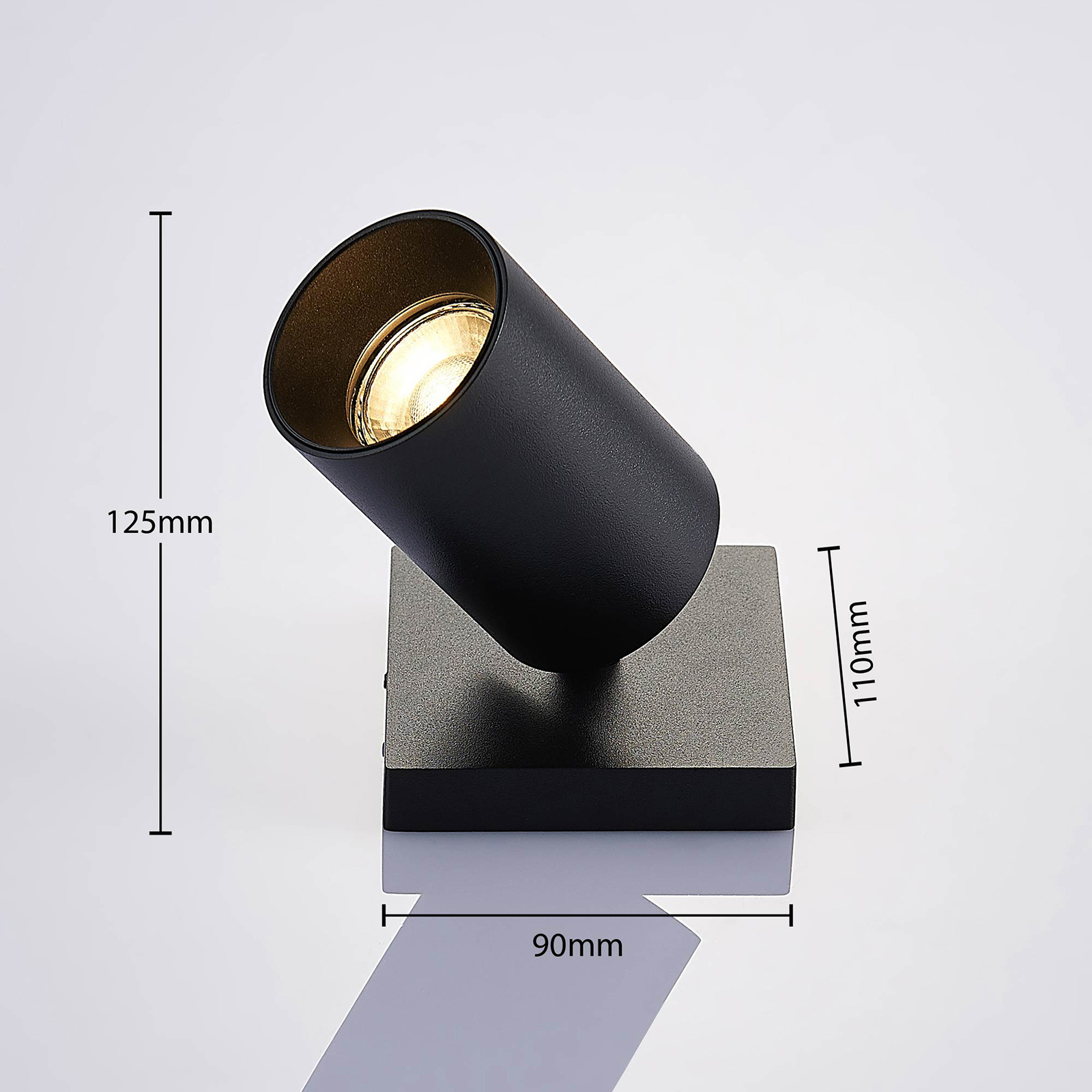 Arcchio Brinja spotlight, angular, black/gold, 1-bulb