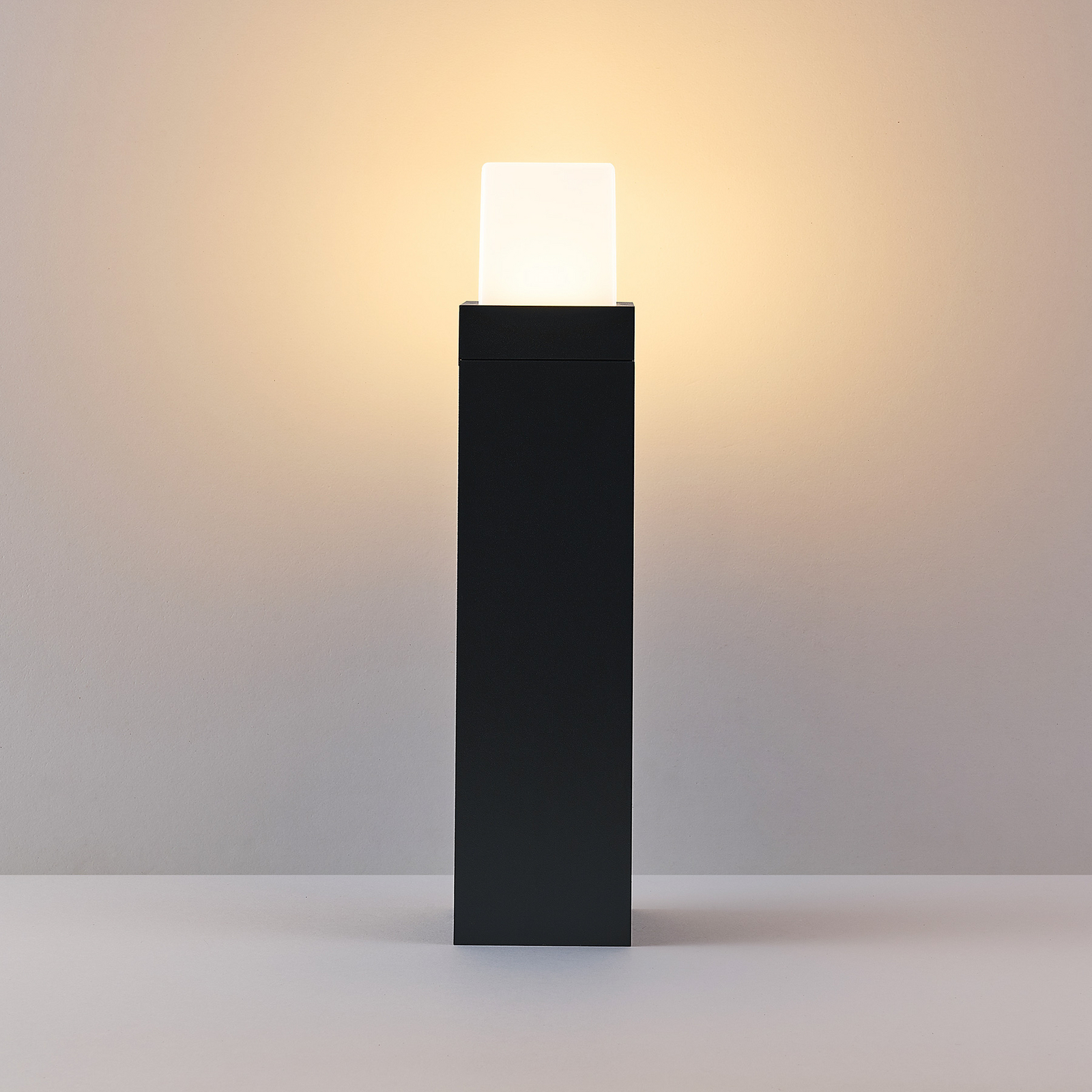 LED-Wegelampe FYNN-O, Höhe 45 cm, anthrazit, CCT IP65 on/off