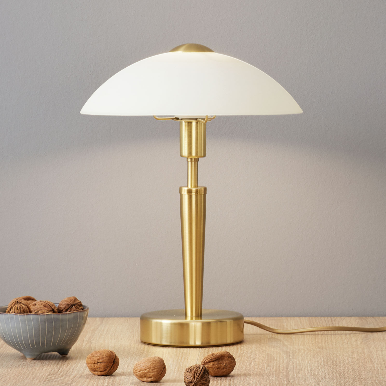 EGLO Elegant table lamp Salut, brass, white, for Living / Dining Room, Glass, metal, E14, 60 W, energy efficiency: A++, H: 35 cm