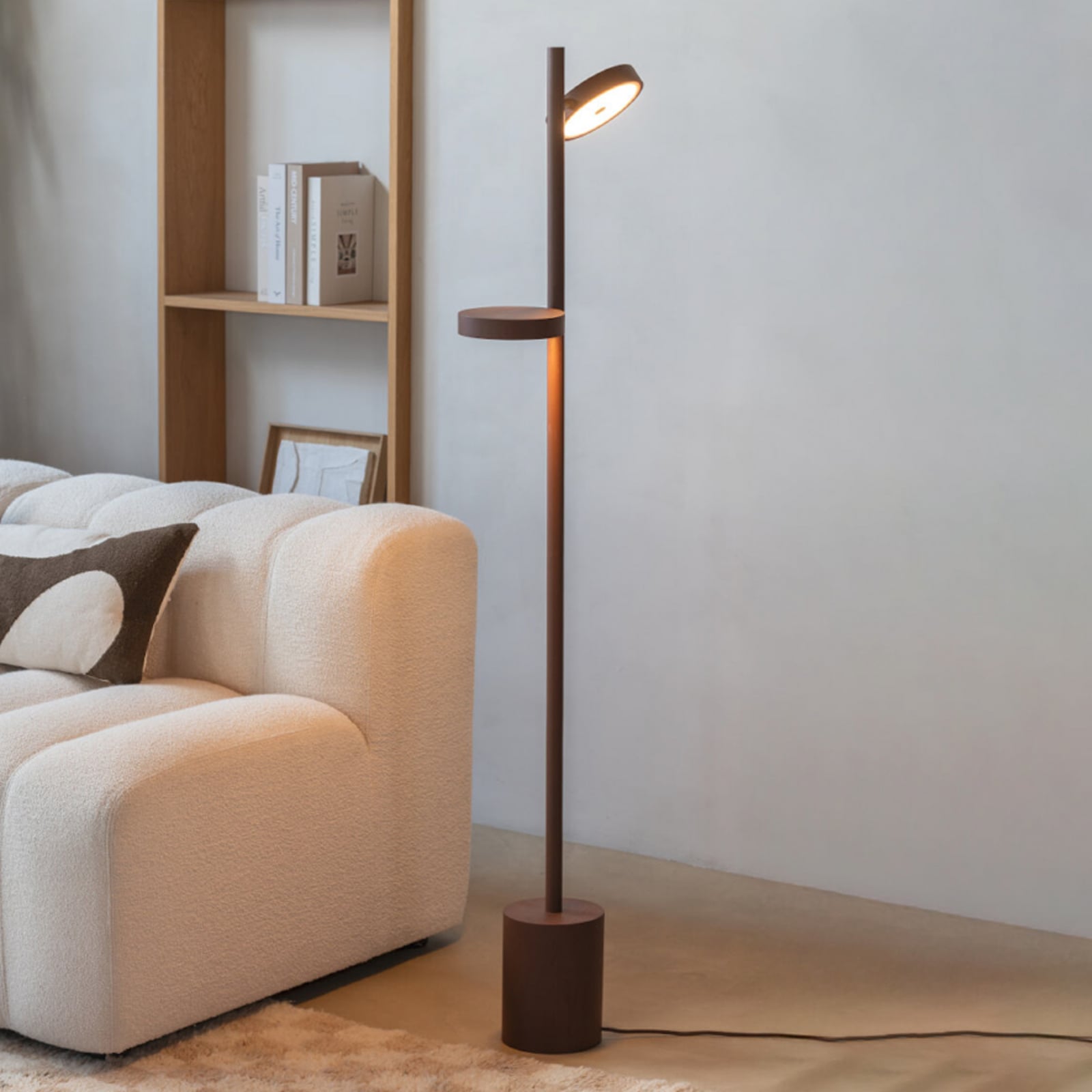 GOOD & MOJO LED-põrandalamp Okinawa, 2-osaline, pruun, 146 cm, puit