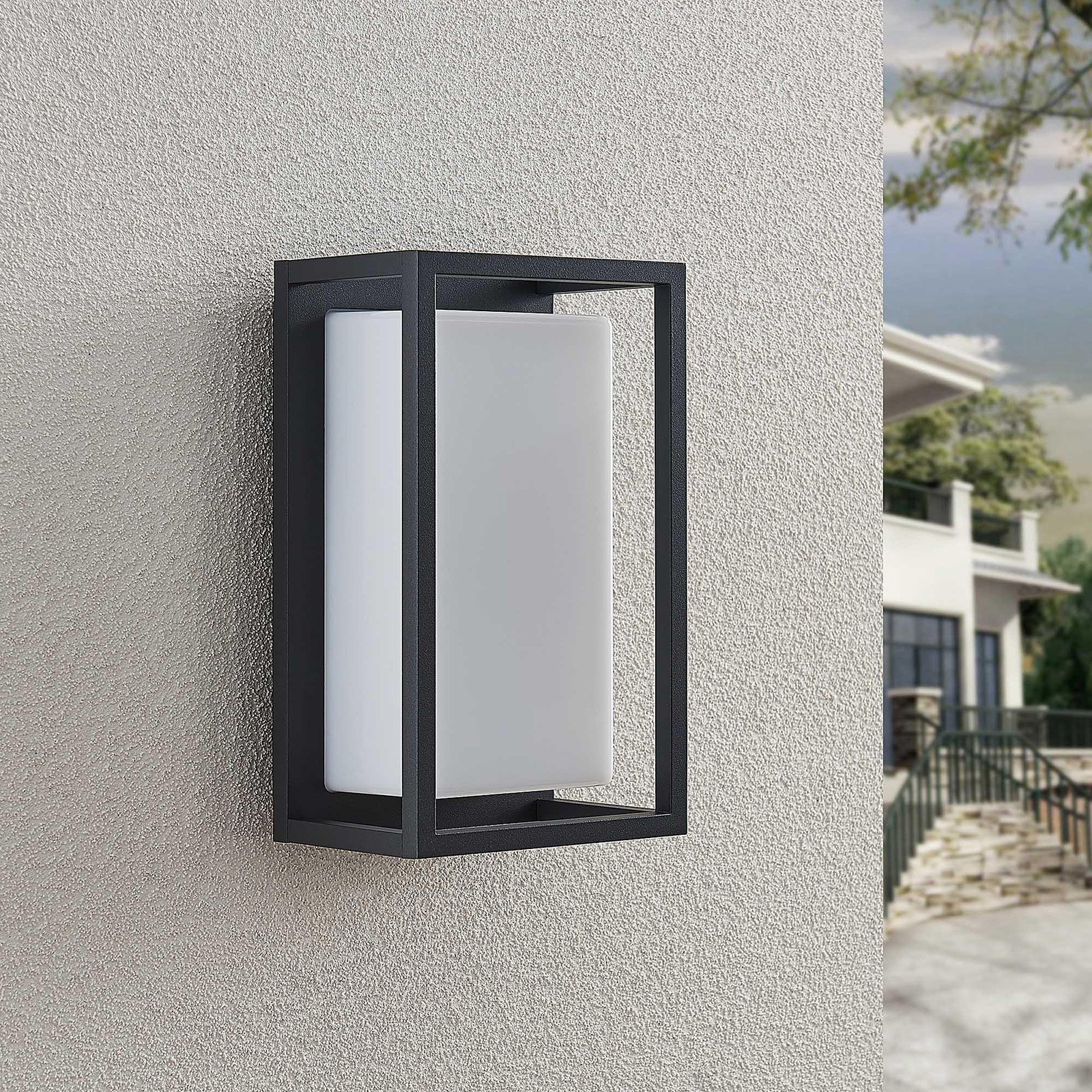 Lucande Ilirian LED outdoor wall light, aluminium