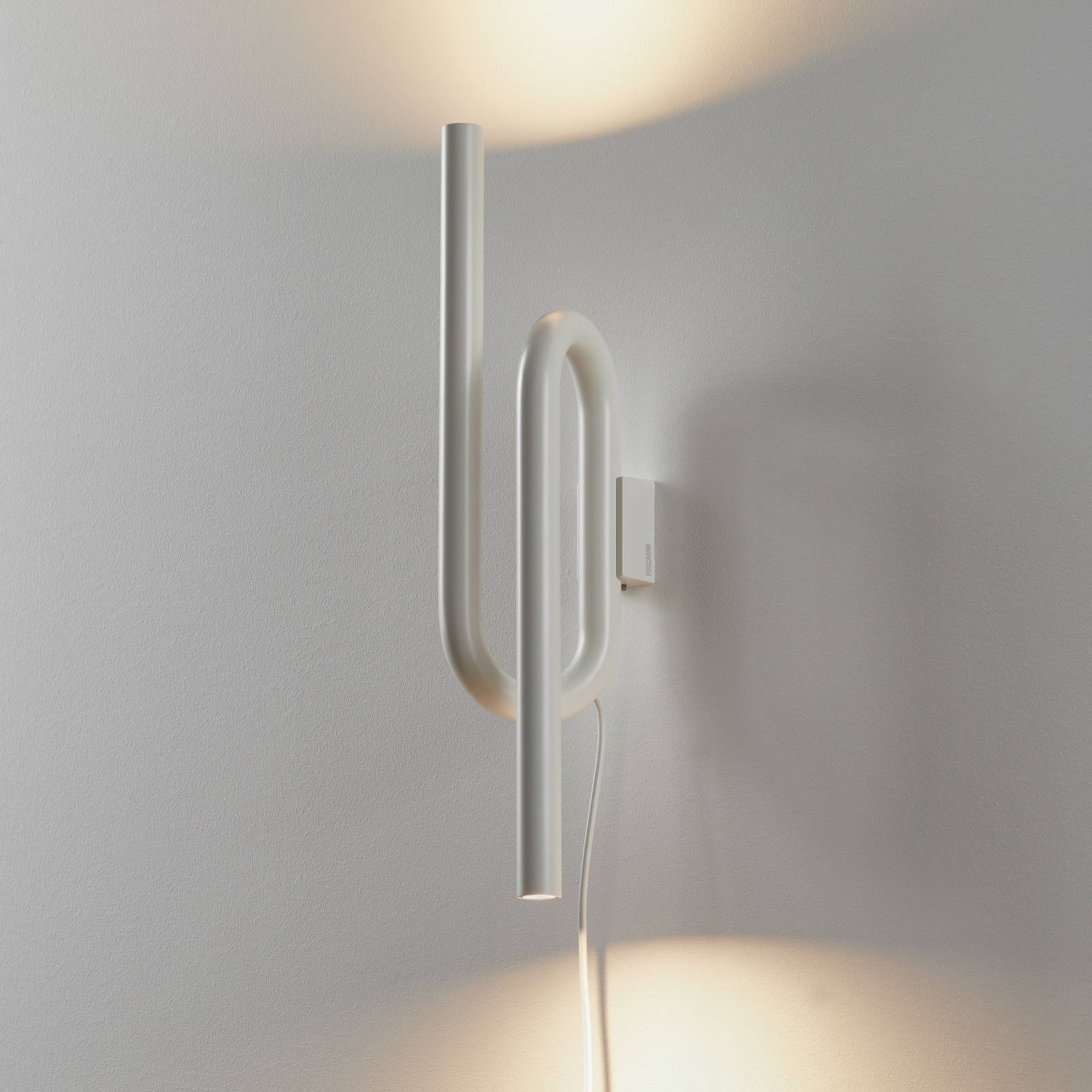 FOSCARINI Foscarini Tobia LED wall light with cable white, for Living / Dining Room, metal, 12 W, energy efficiency: A+, H: 40 cm