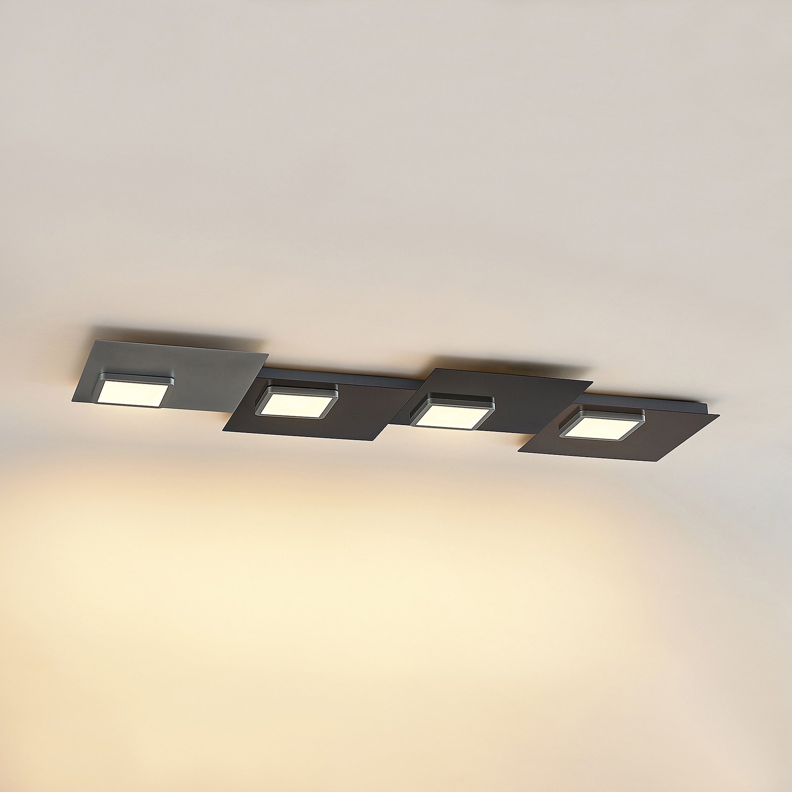 Lindby Upari LED-Deckenleuchte 4-fl., lang