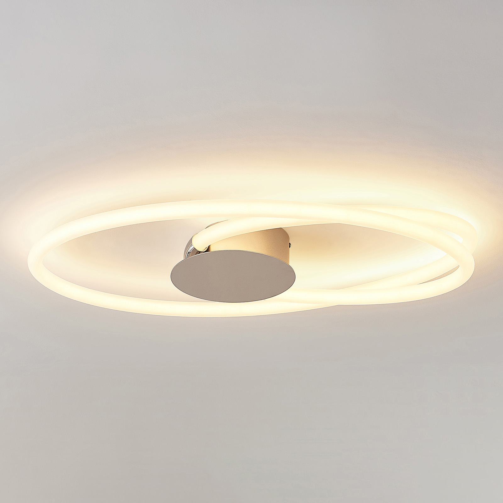 Lucande Ovala plafoniera LED, 72 cm