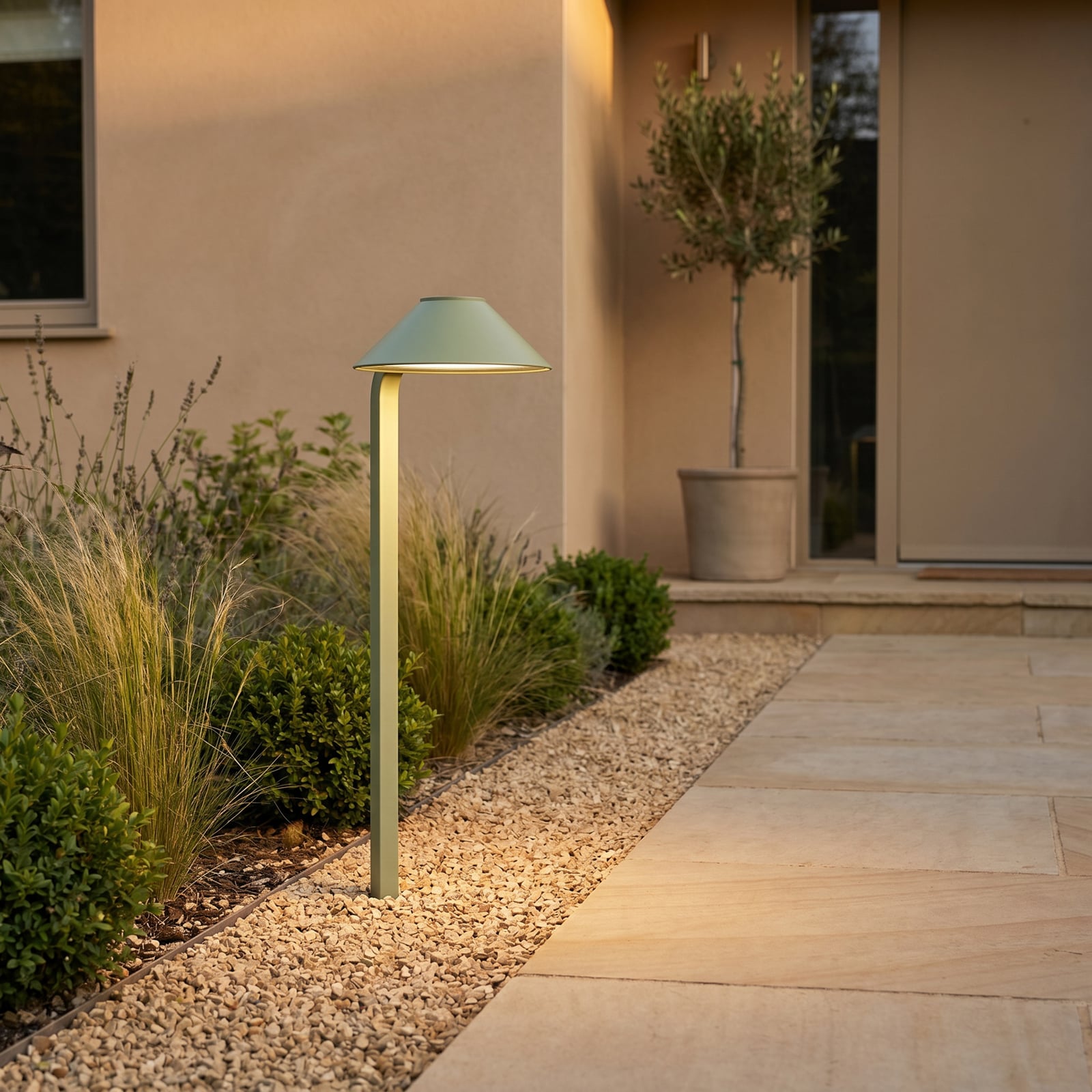 Capelo LED podna svjetiljka, svijetlozelena, visina 78 cm, IP65 - Lindby