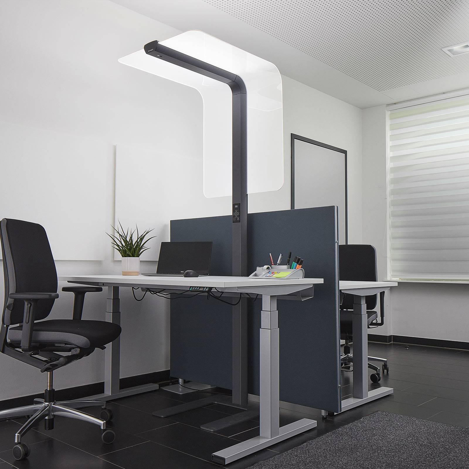 LED-Stehleuchte eva place 2D3E RAL DB703 anthrazit