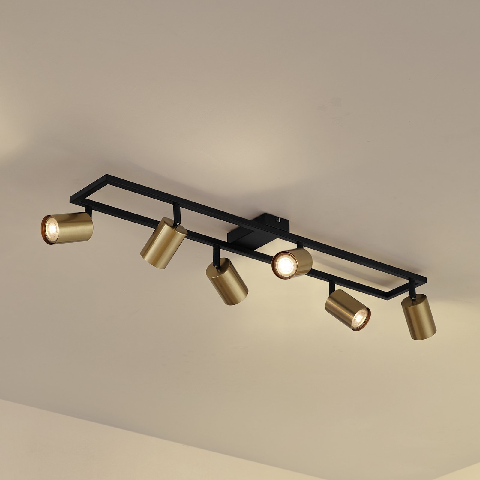 Lindby plafondspot Bravius, messing, 6-lamps, ijzer
