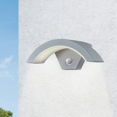 Titanfarbige LED-Außenwandleuchte Ohio m. Sensor