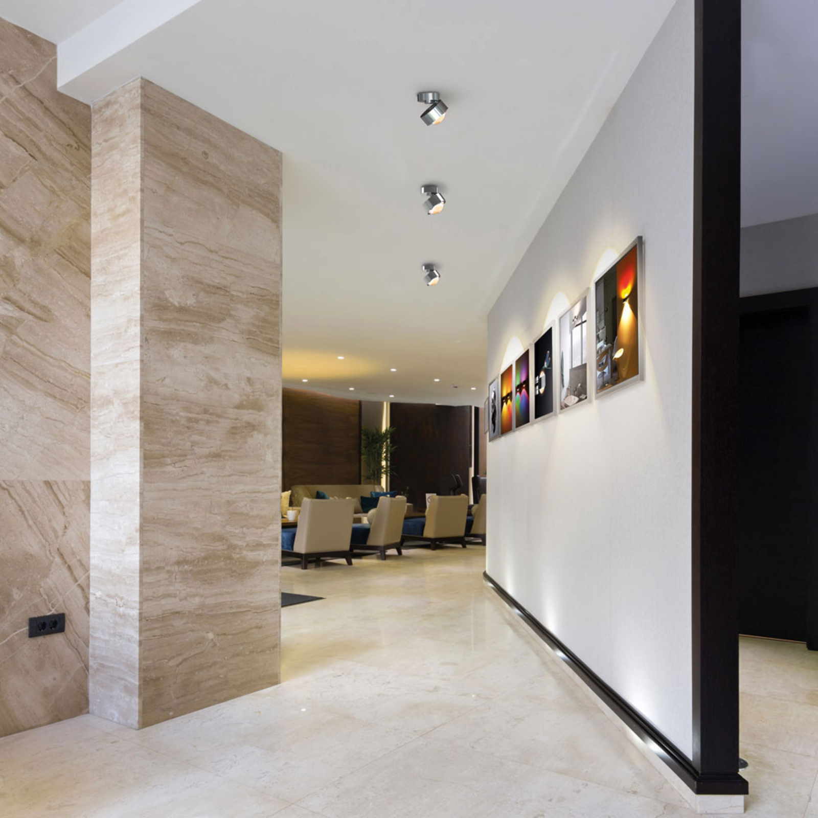 LED-Deckenleuchte Puk Move, dreh- und schwenkbar